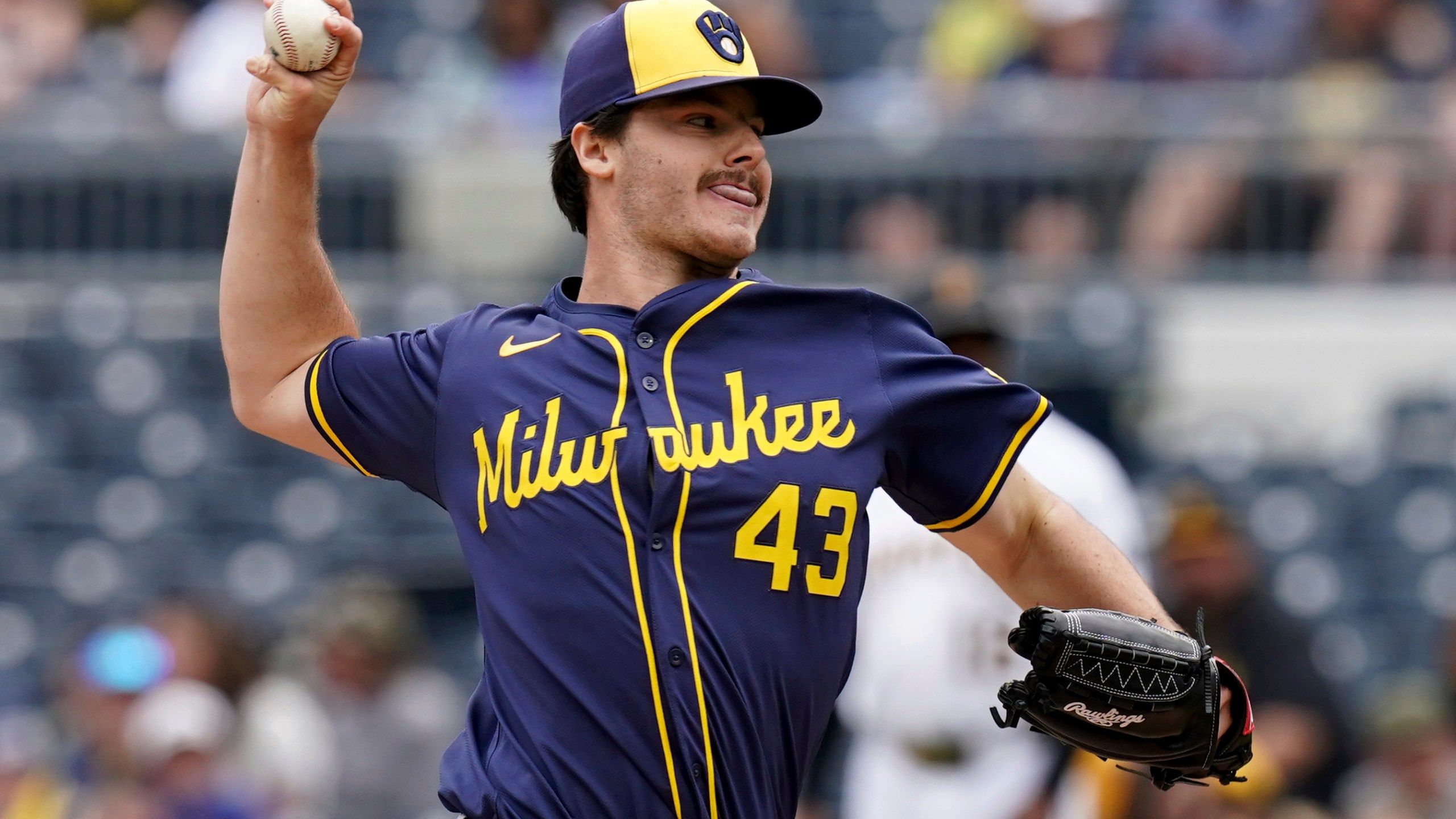 2560x1440 Brewers demote Logan Henderson despite his success as team anticipates return of other pitchers