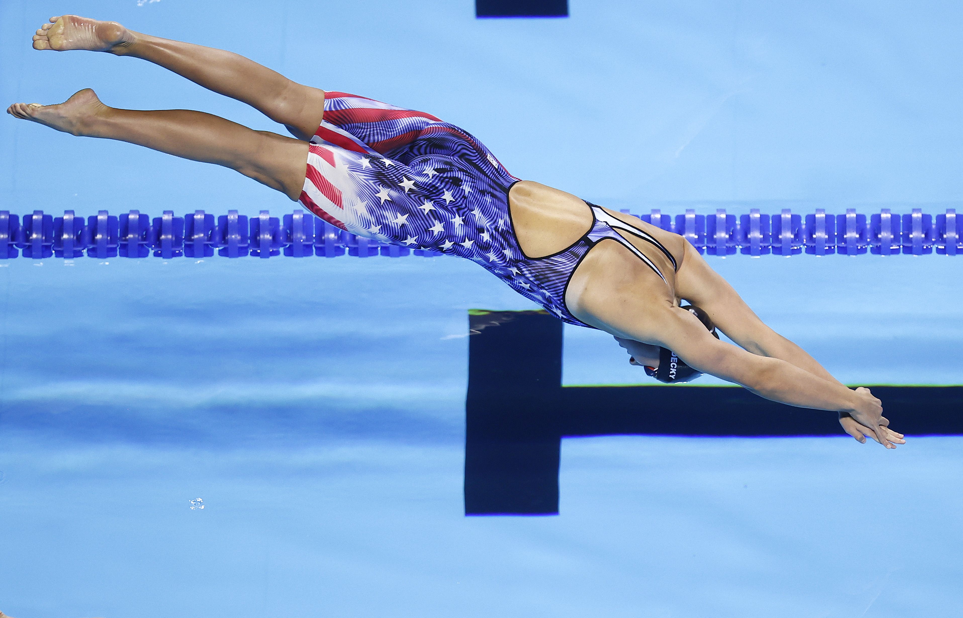 3831x2456 Katie Ledecky Swimmer Desktop Wallpaper