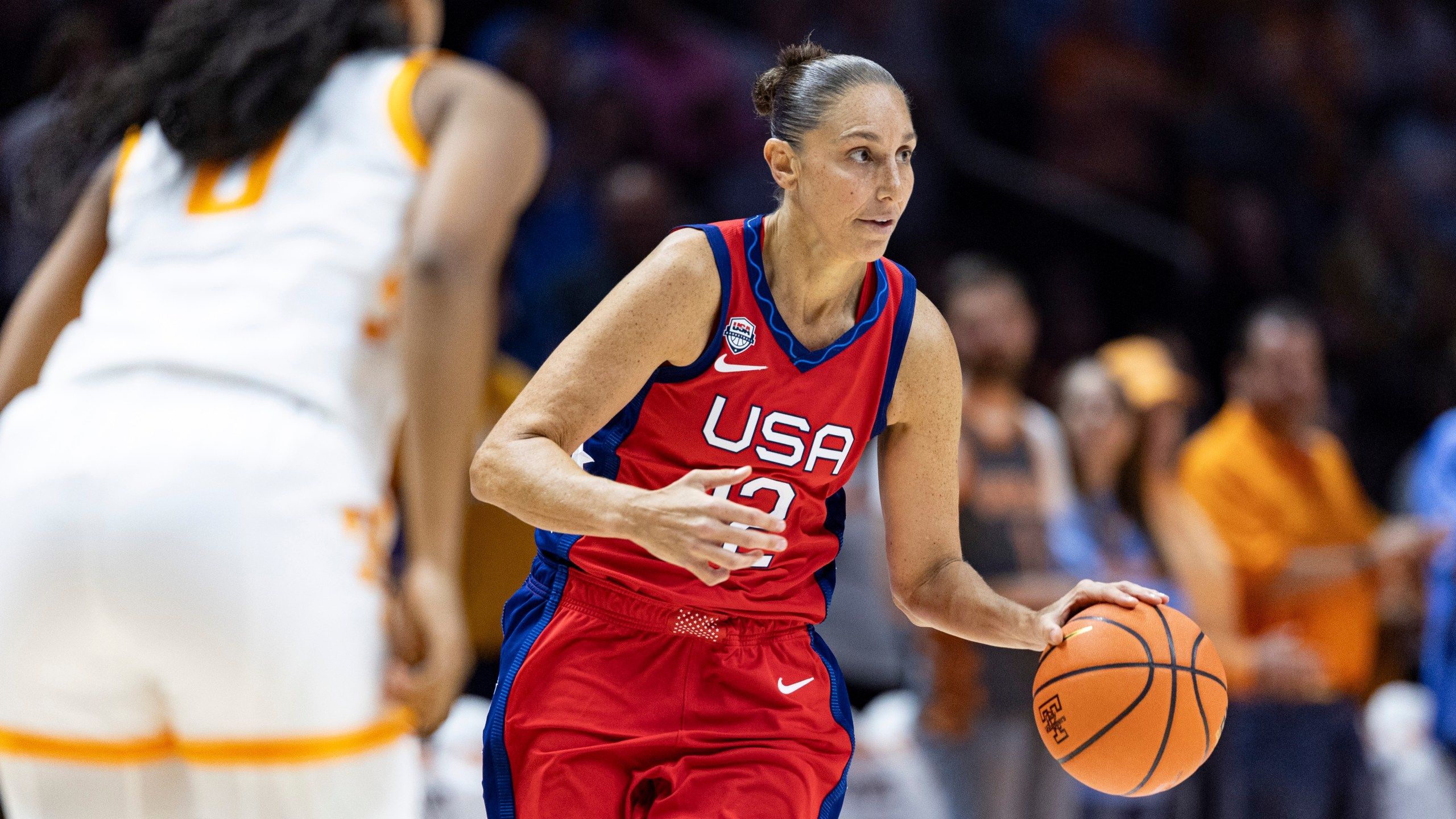 2560x1440 Diana Taurasi set for Paris Olympics, trying to become first basketball player to win 6 gold medals