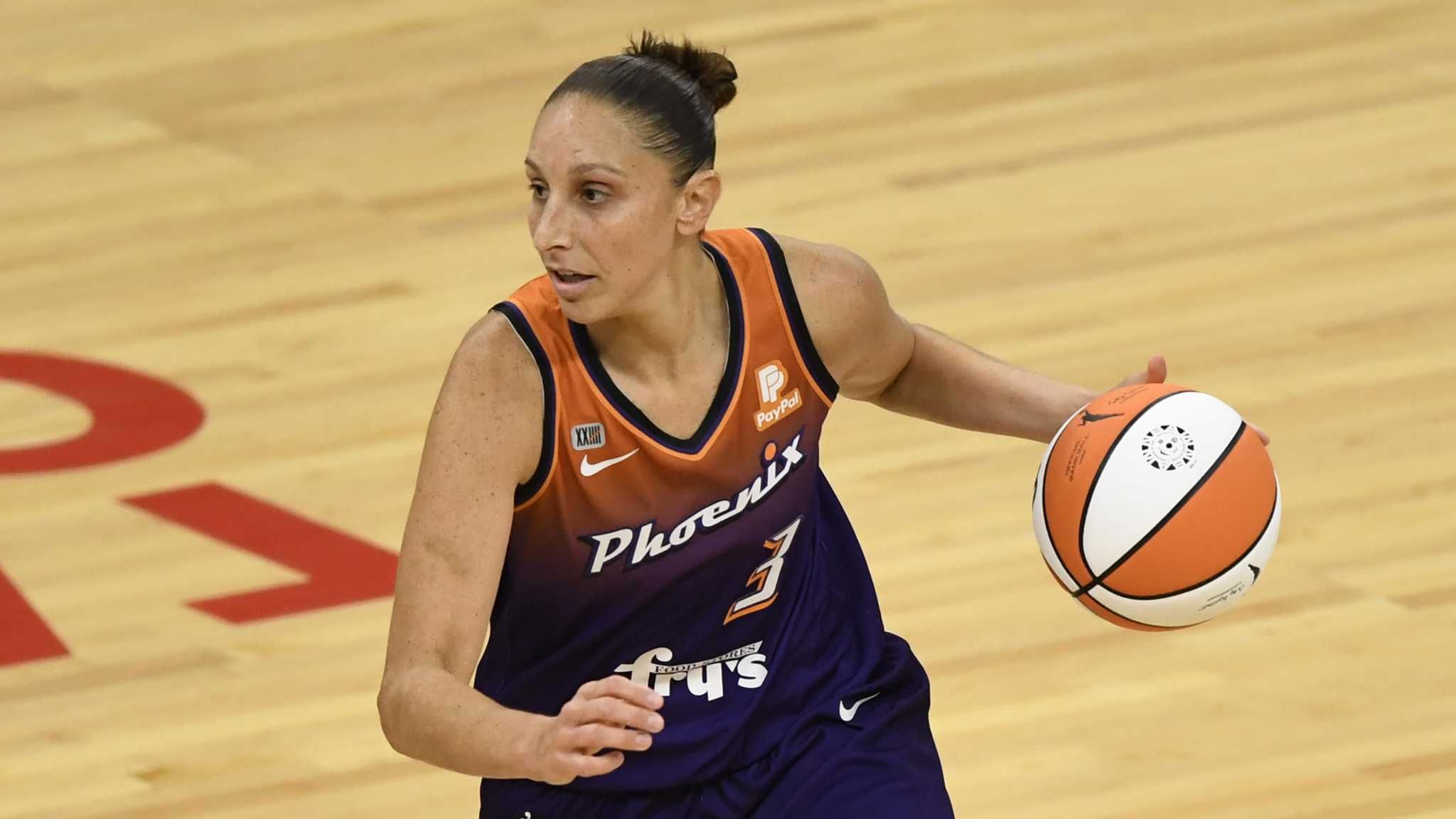 2048x1152 WNBA star and former UConn great Diana Taurasi will miss at least four weeks with injury