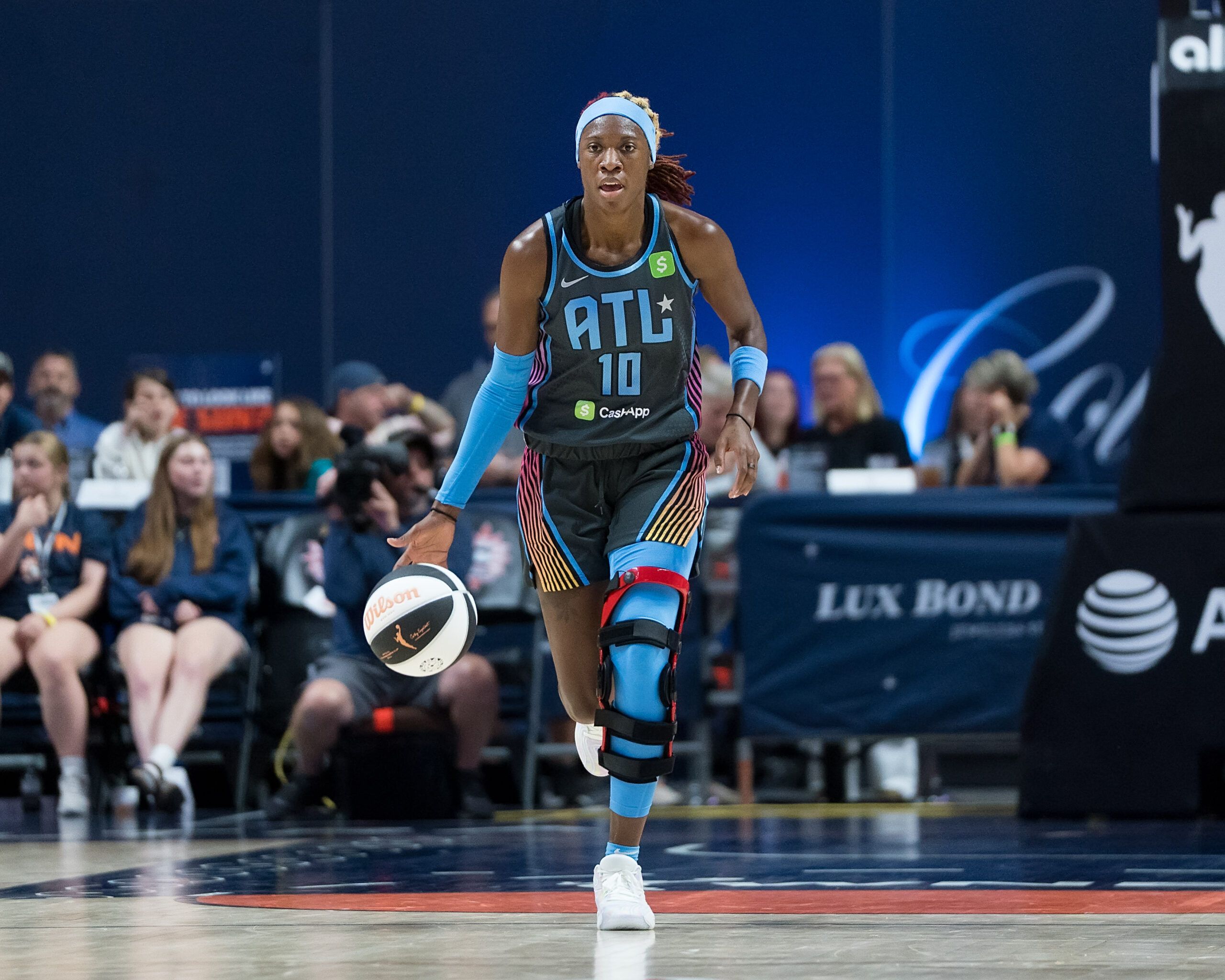 2560x2048 Rhyne Howard is doing everything for the Atlanta Dream. The IX Basketball