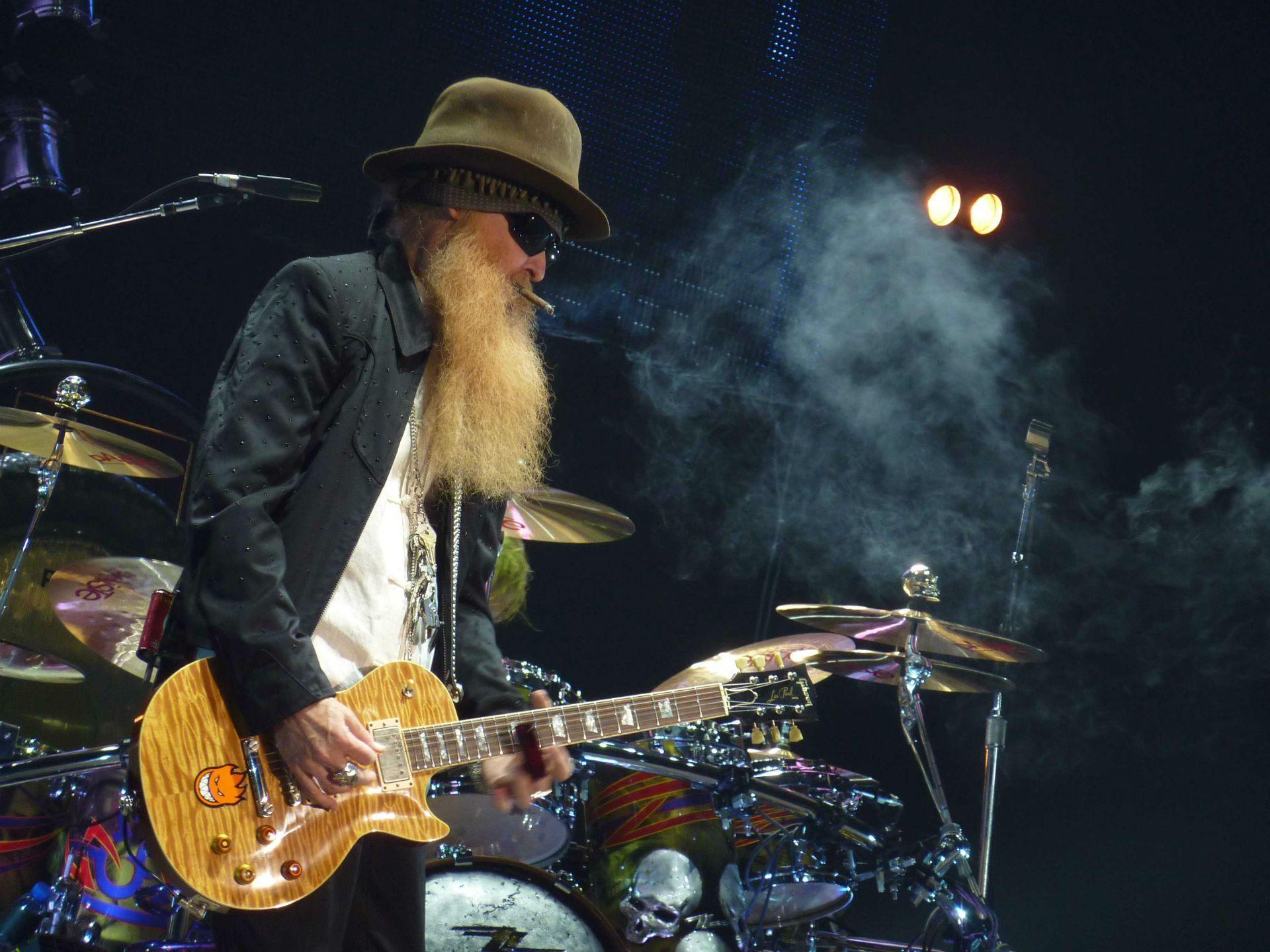 1920x1440 ZZ TOP Top Hard Rock Guitars Guitar Concert Concerts O Wallpaperx1440. Zz Top, Hard Rock, Ziggy Played Guitar
