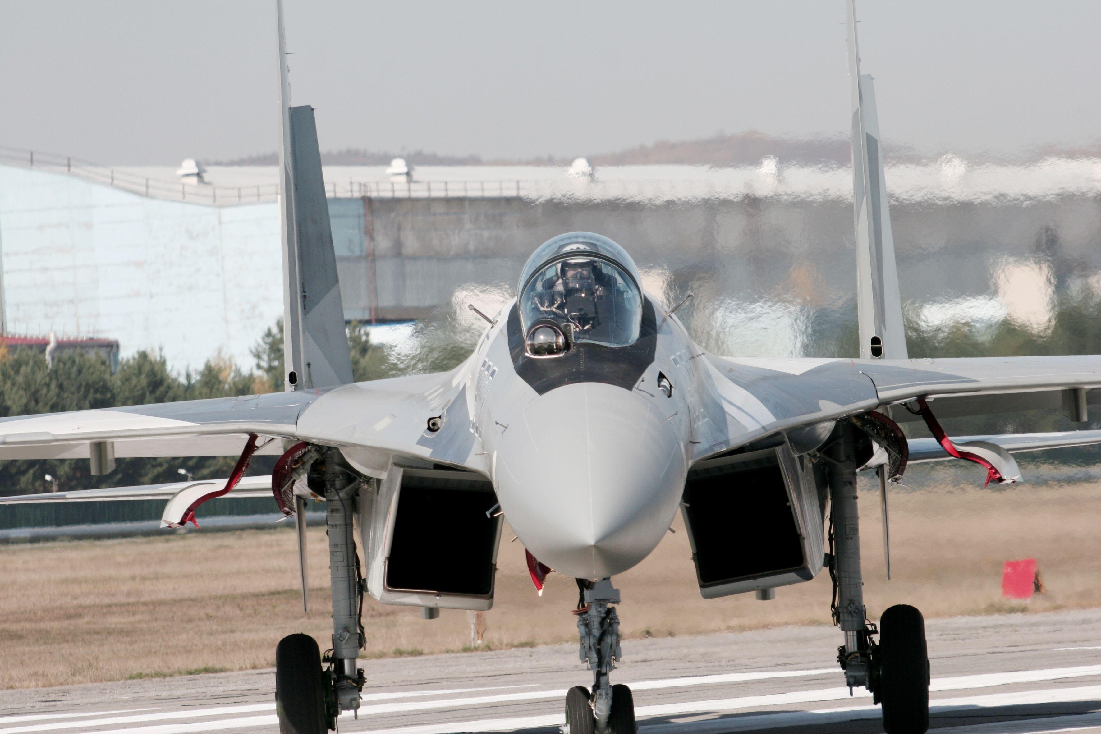 3543x2362 Military Sukhoi Su 35 Wallpaper:3543x2362