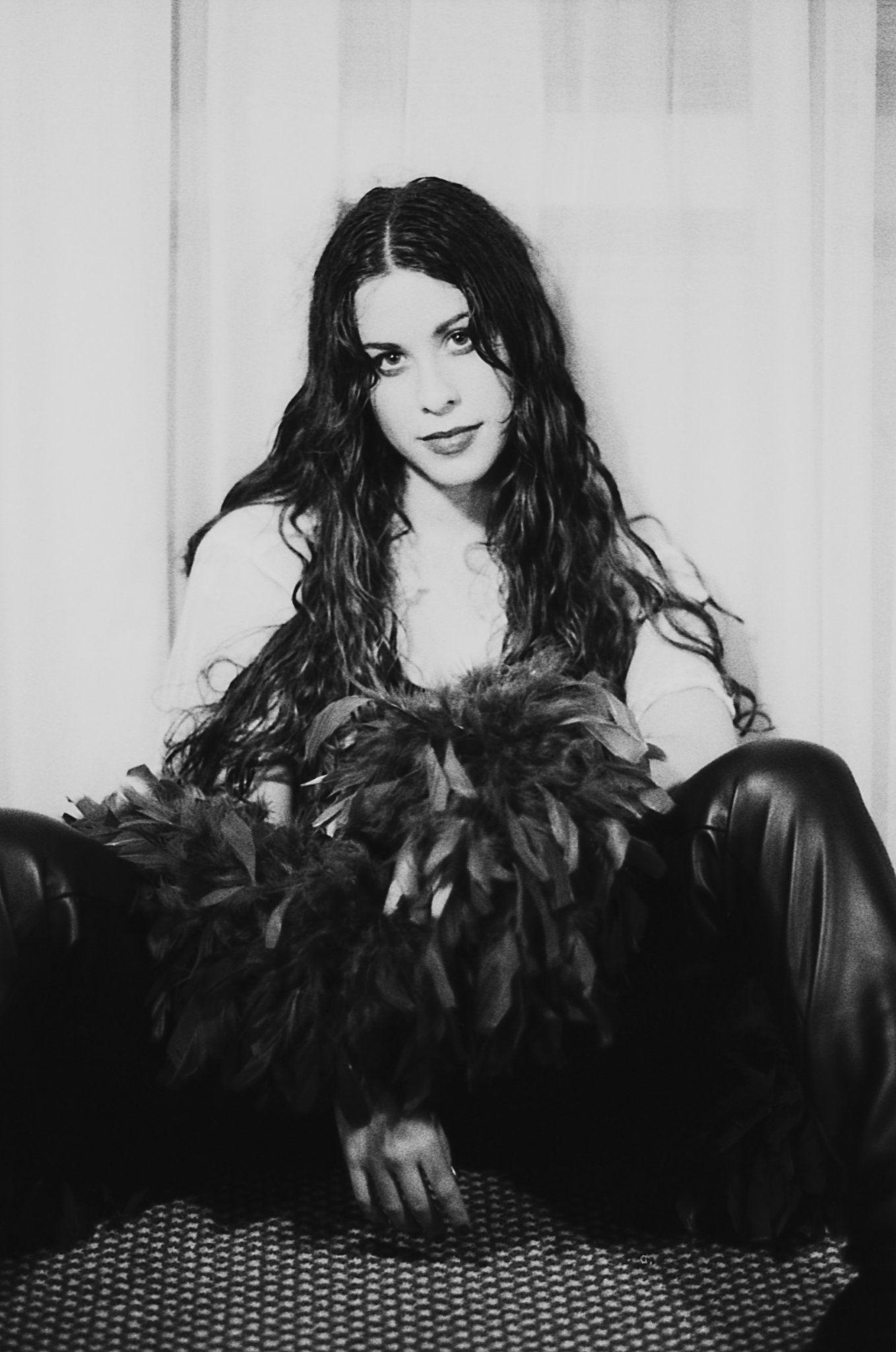 Alanis Morissette Wallpapers - Top Free Alanis Morissette Backgrounds