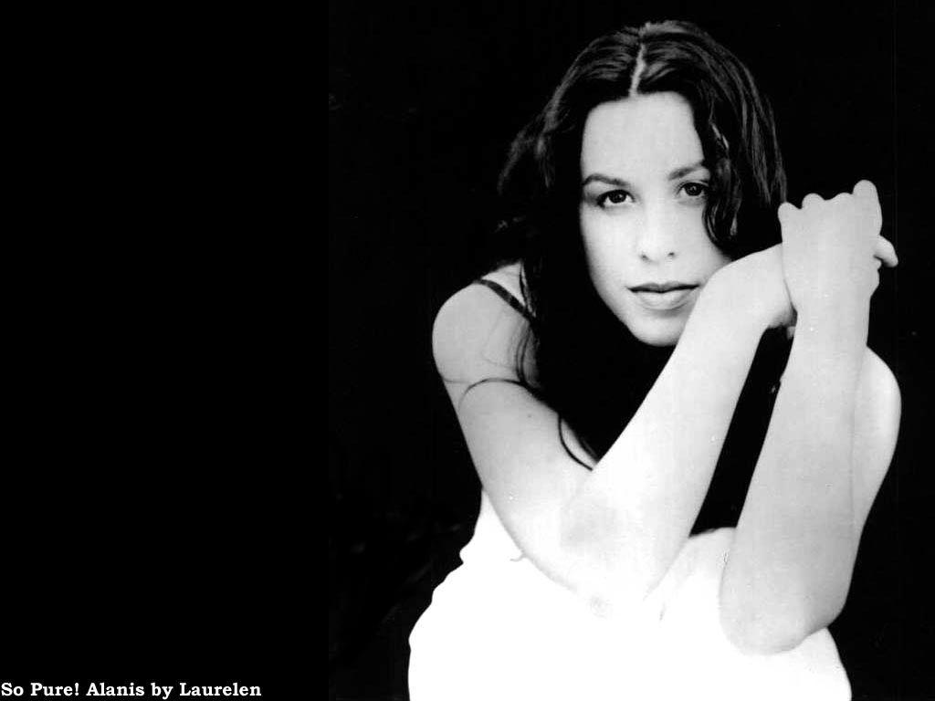 1024x768 Alanis Morissette Morissette Wallpaper