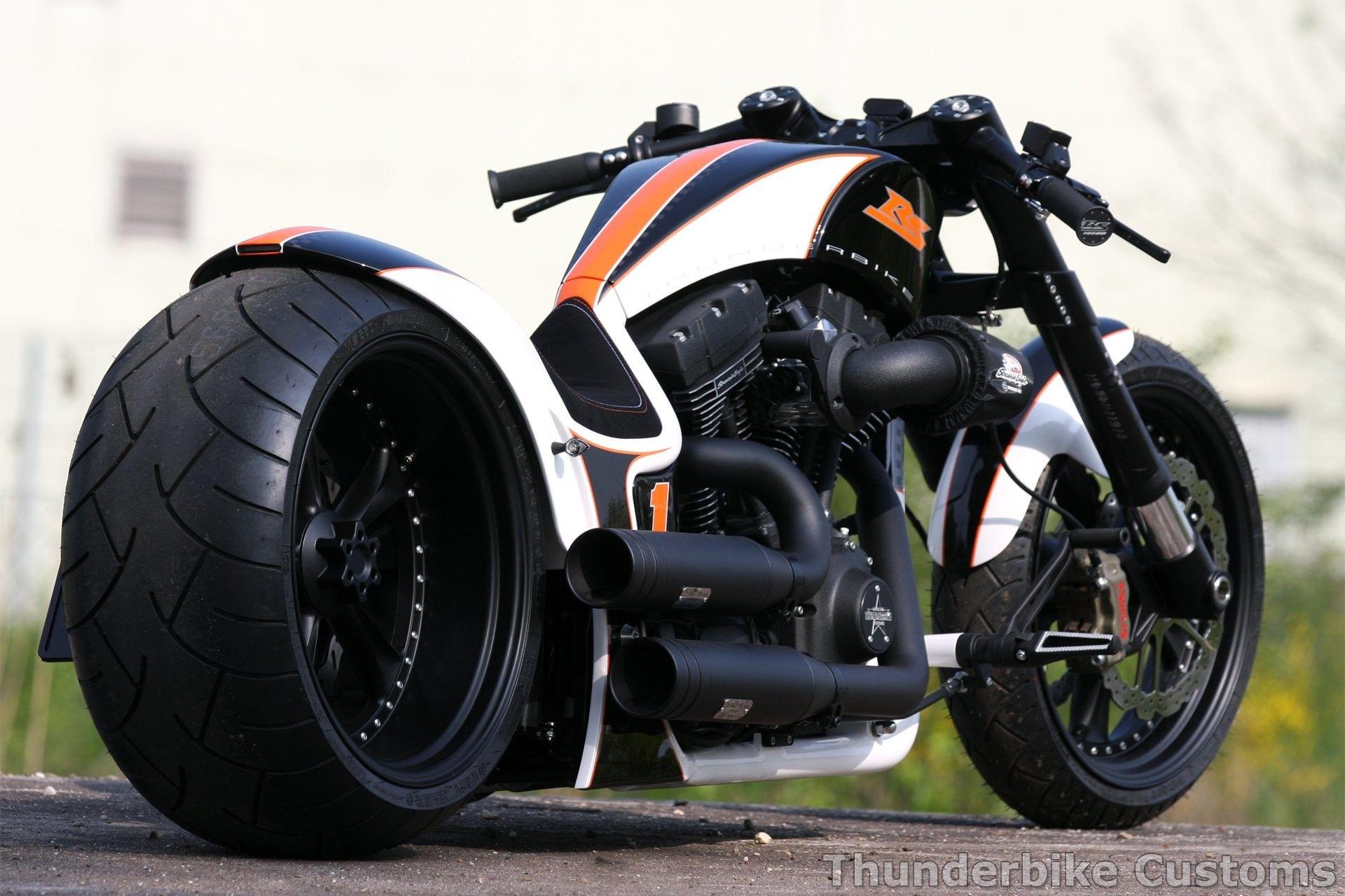 1920x1280 Bobber Motorcycle Wallpaper