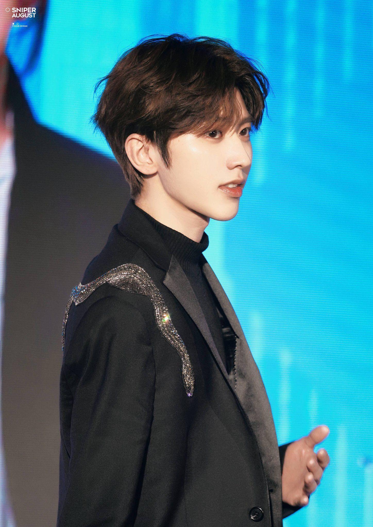 1448x2048 cai xukun pics on Twitter. Guys and girls, Pretty men, Handsome