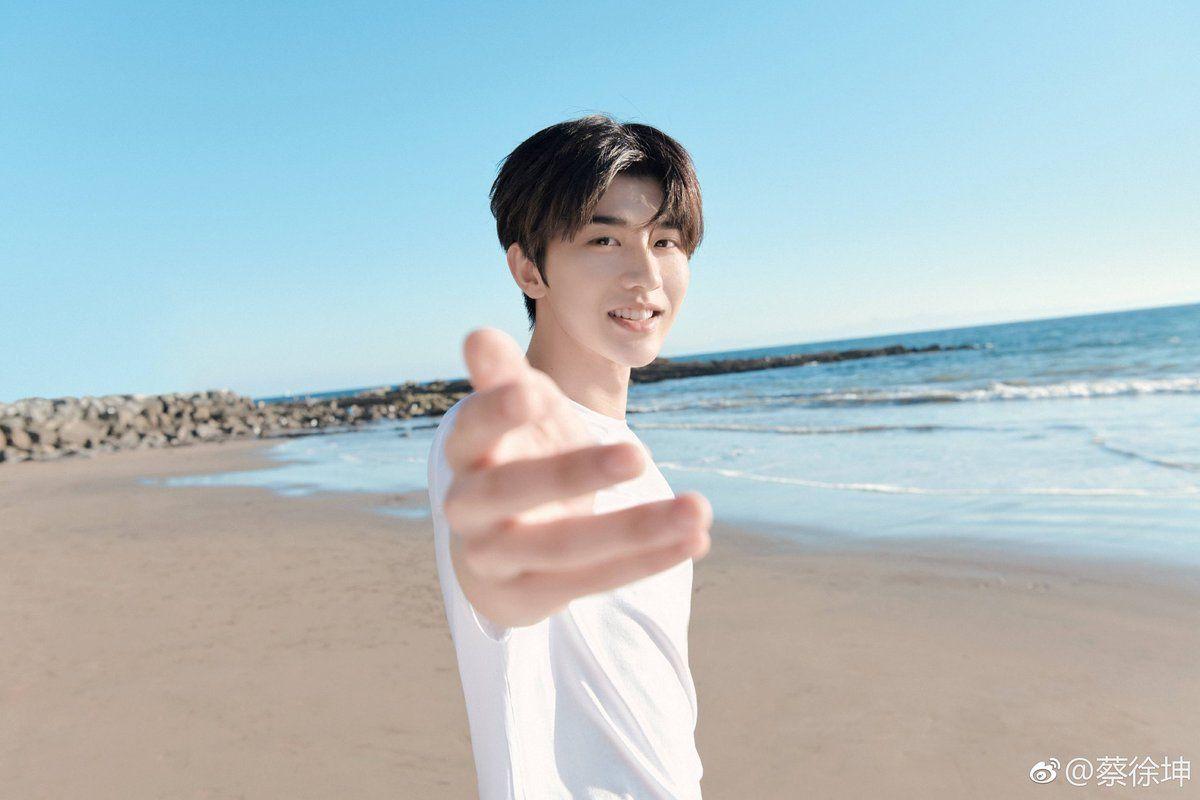 1200x800 KUN&IKUN 》Cai Xukun Pics Cai Xukun Weibo Update 3 3 # CaiXukun #蔡徐坤 #NINEPERCENT