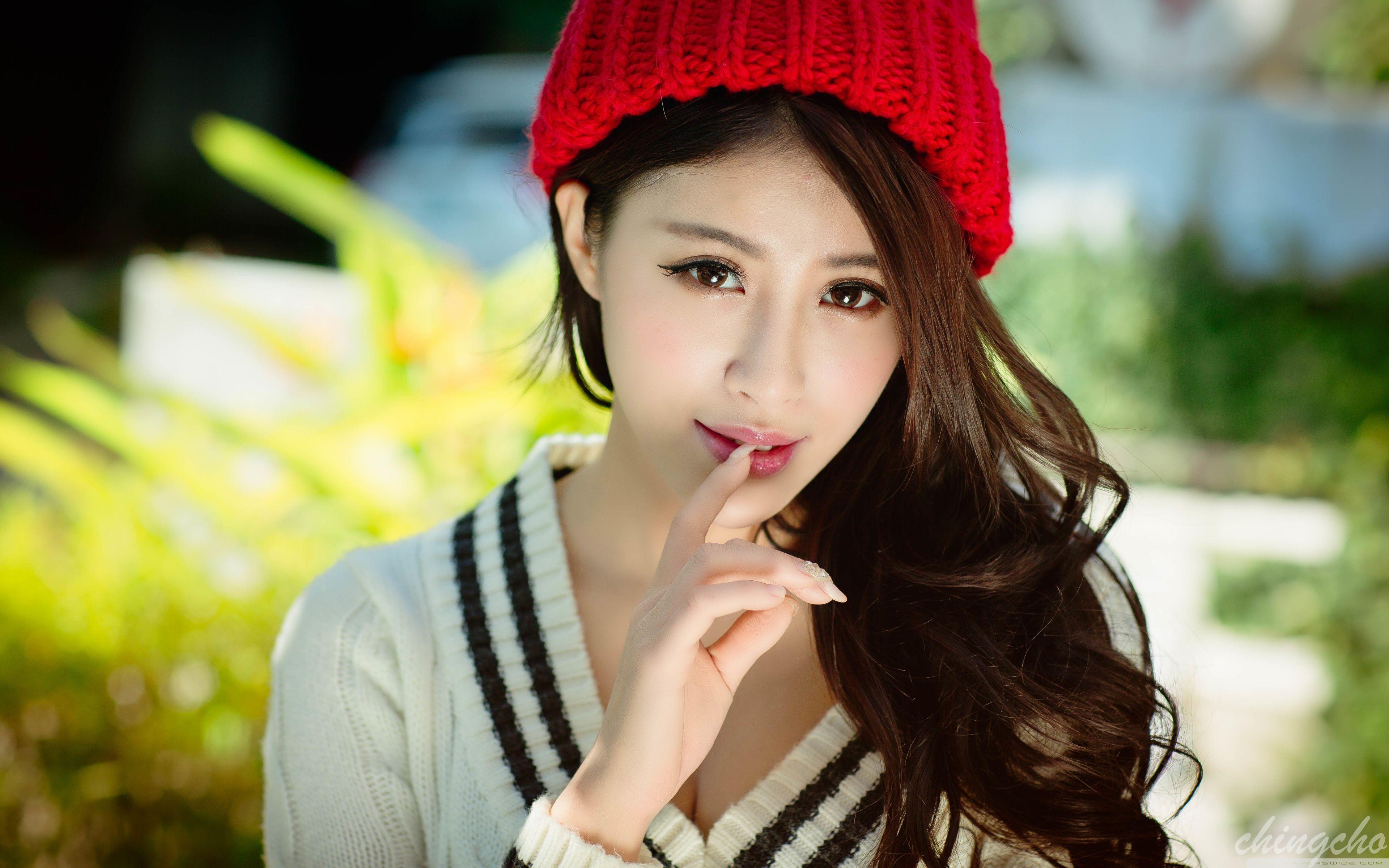 3840x2400 Korean Girl Wallpaper 4k