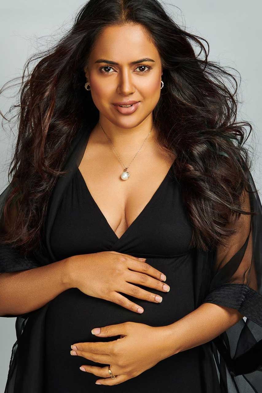 853x1280 Sameera Reddy