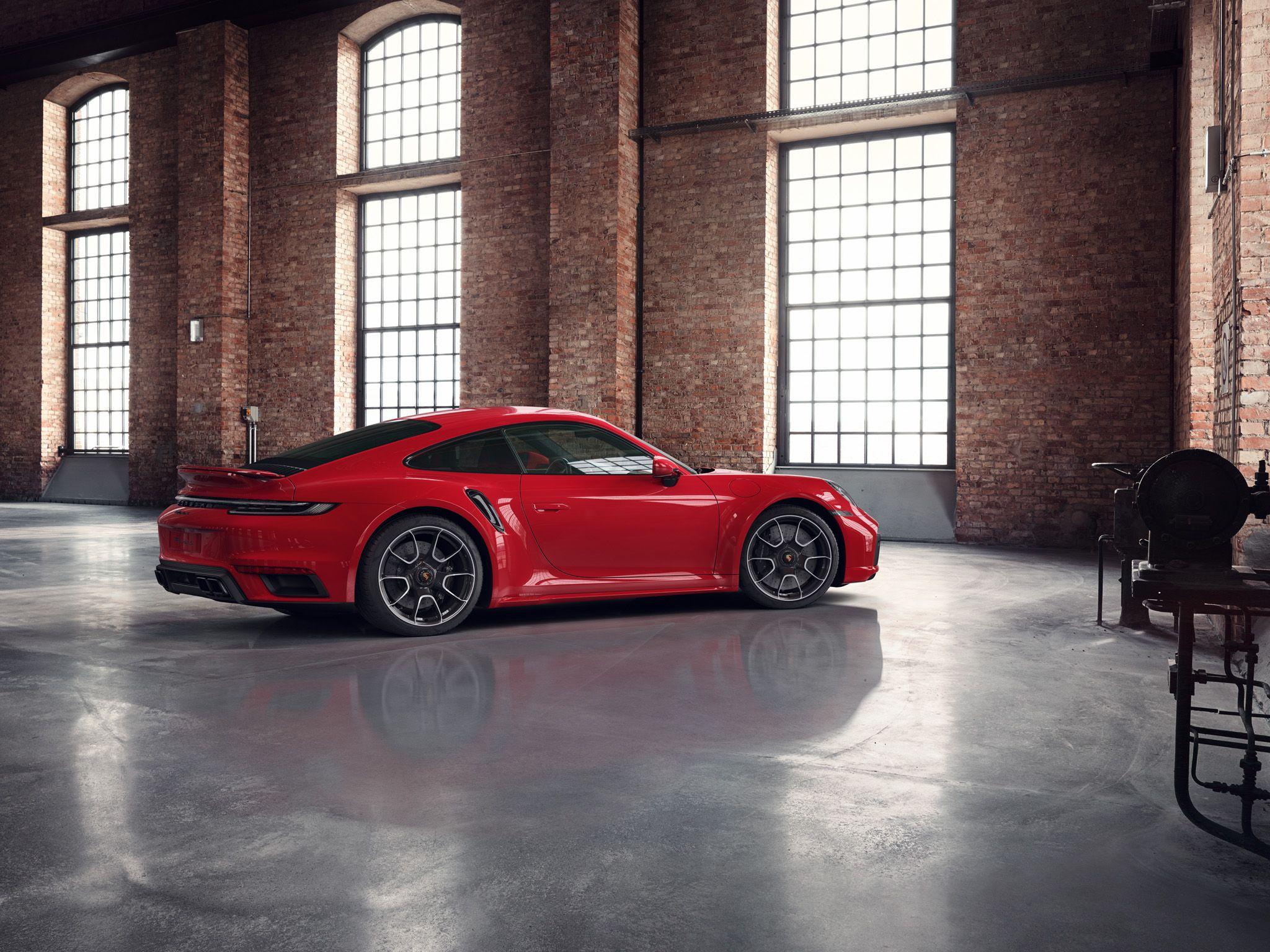 2048x1536 Porsche 911 Turbo S Exclusive Manufaktur Photo Gallery