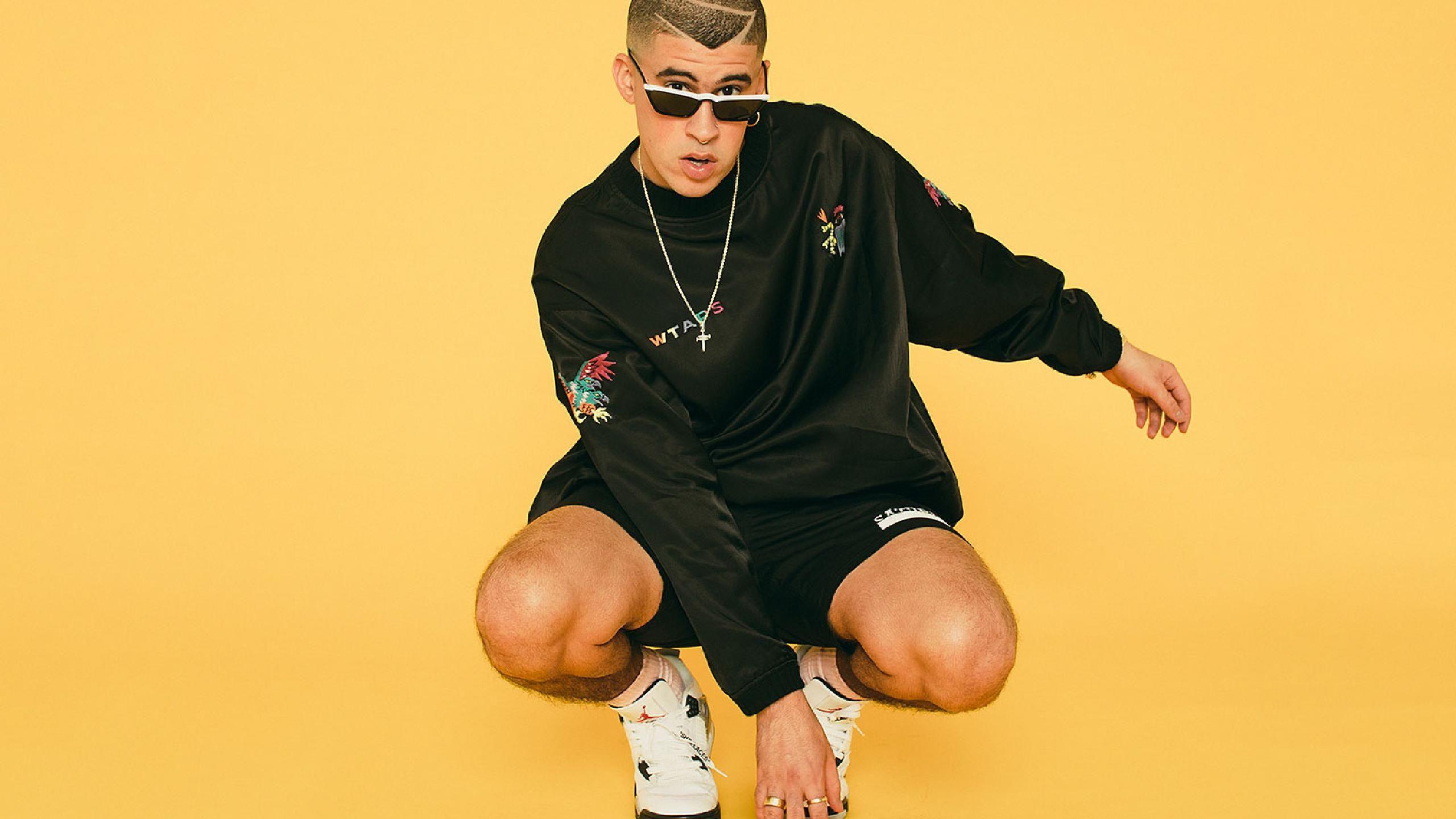 Bad Bunny 2020 Wallpapers Top Free Bad Bunny 2020 Backgrounds Wallpaperaccess