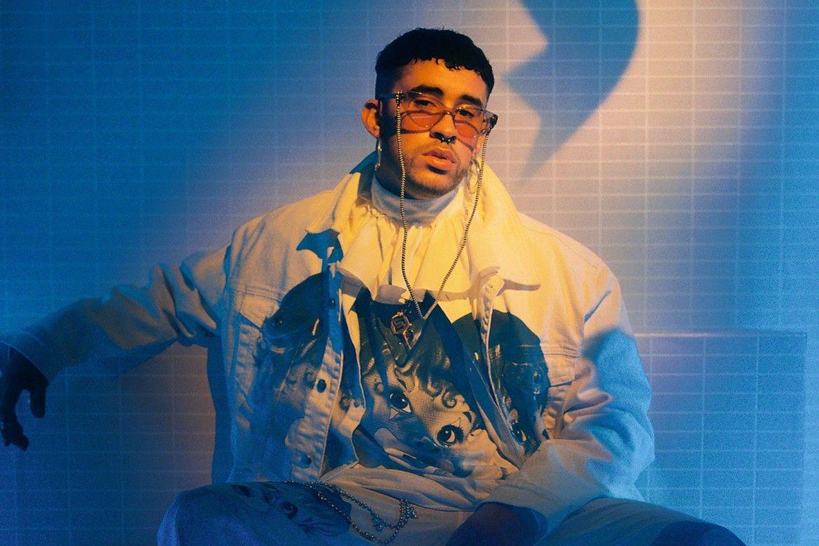 Bad Bunny 2020 Wallpapers Top Free Bad Bunny 2020 Backgrounds Wallpaperaccess