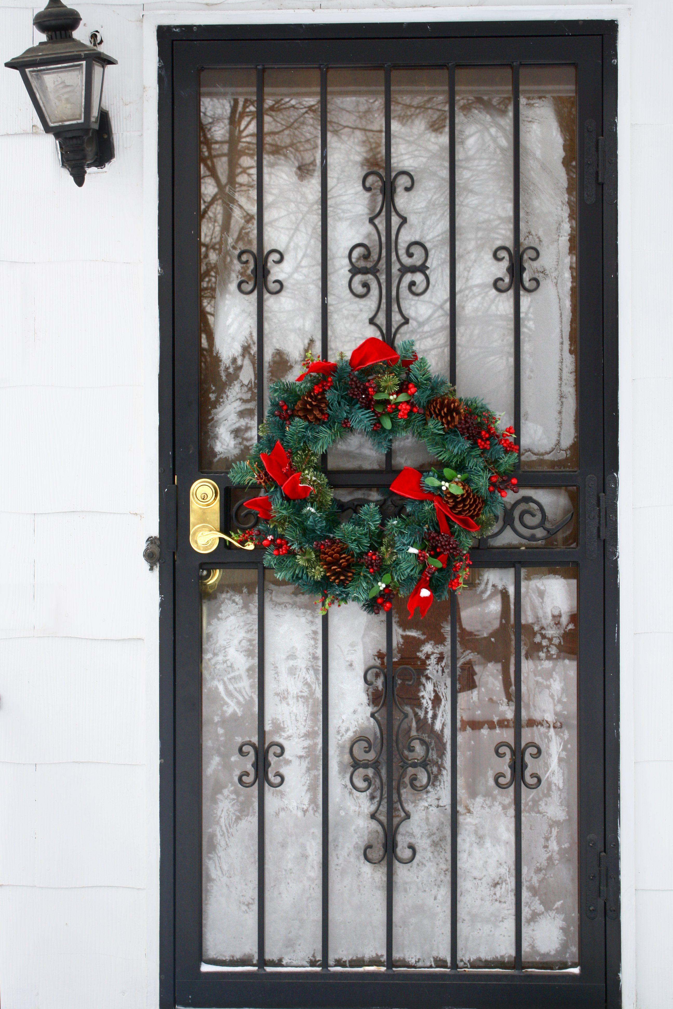 2592x3888 home door