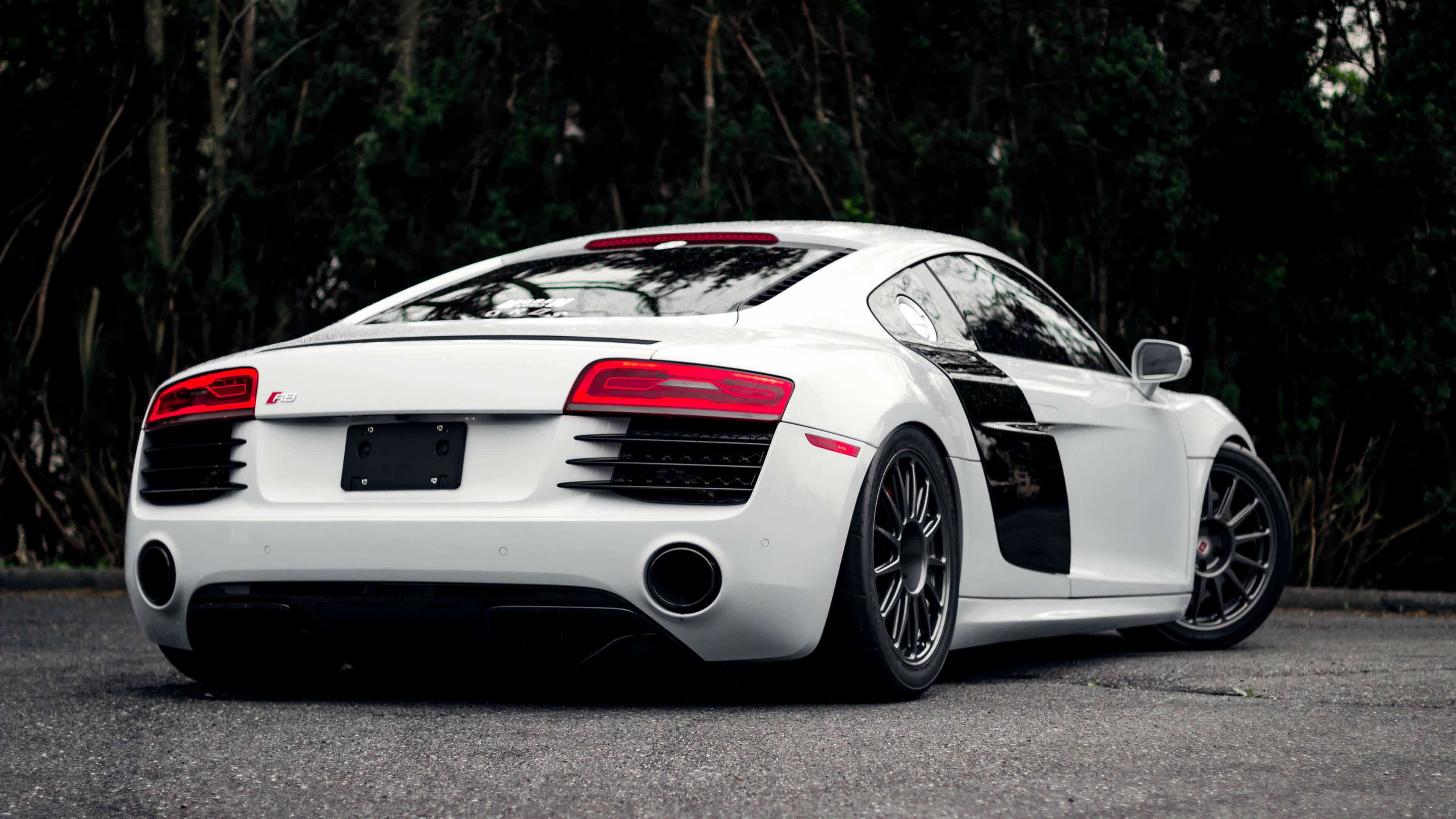 3840x2160 White Audi R8 UHD 4K Wallpaper