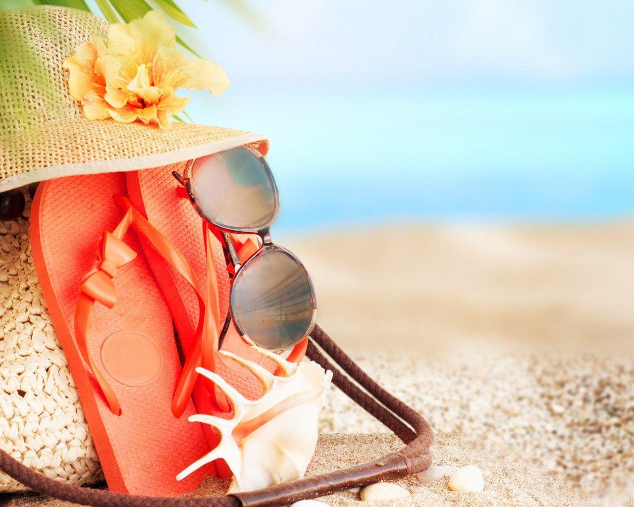 1280x1024 Hat Flip flops Sunglasses Conch Shell On Sand Beach Desktop Background