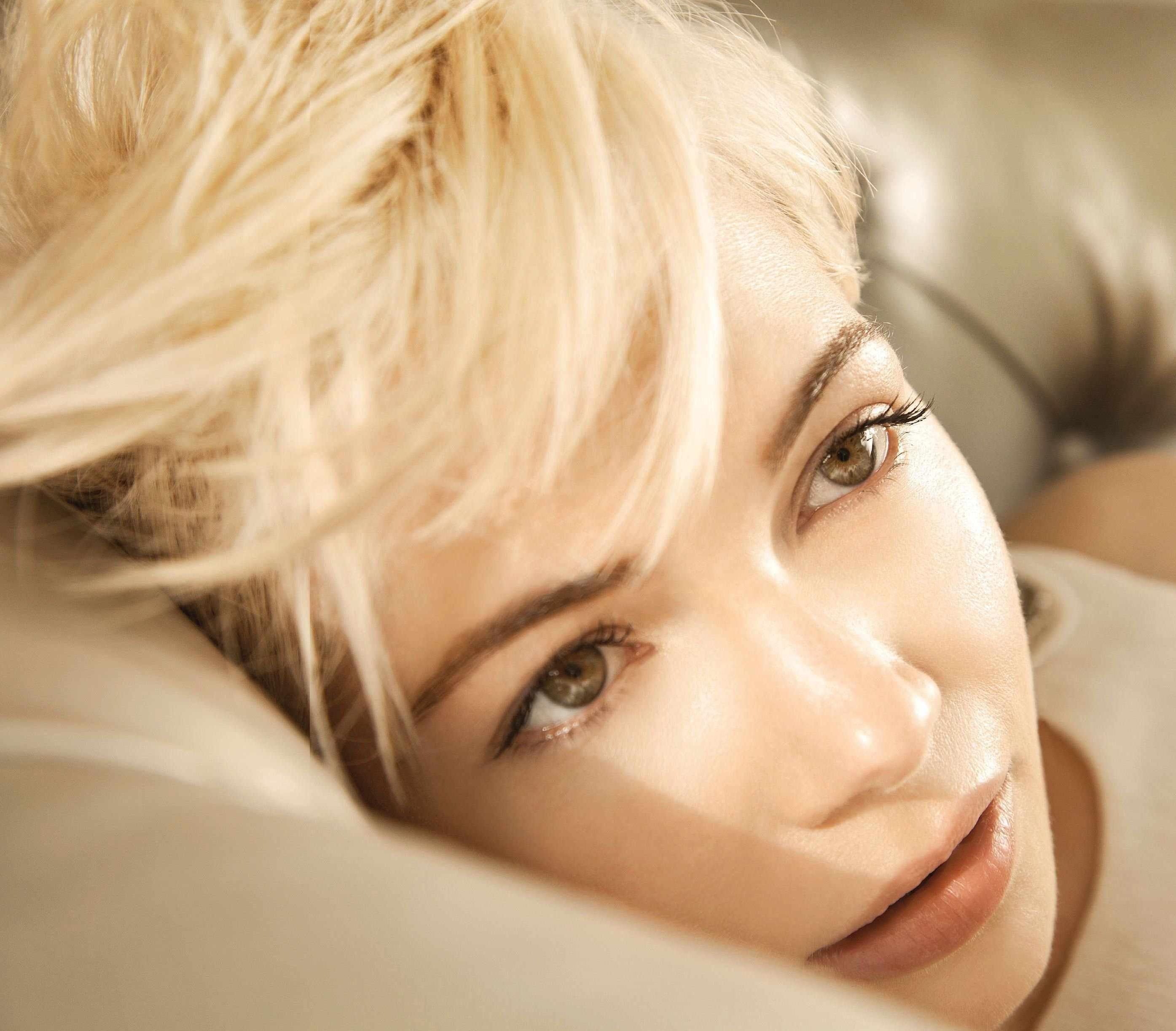 2790x2445 Michelle Williams HD Wallpaper for desktop download