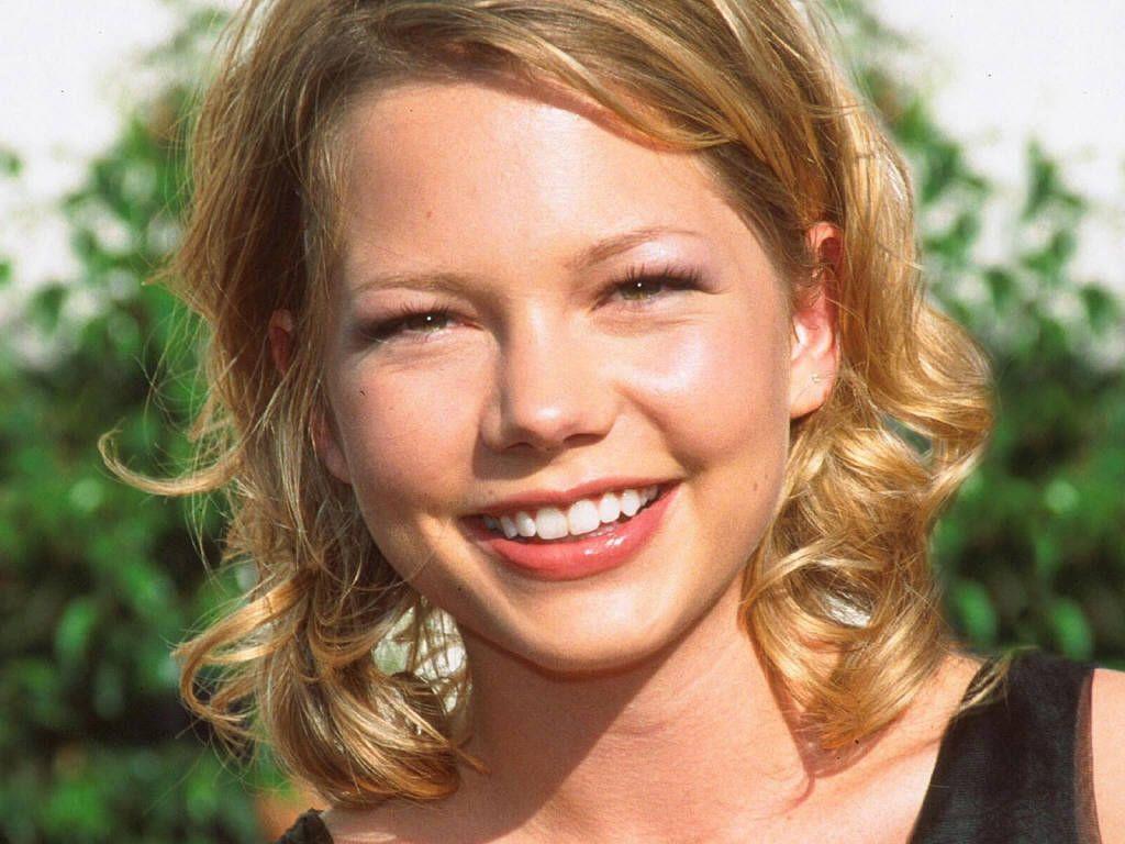 1024x768 Michelle Williams Wallpaper