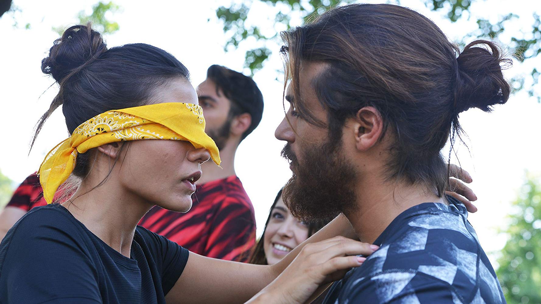 1777x999 Erkenci Kus (TV Series 2018–2019)
