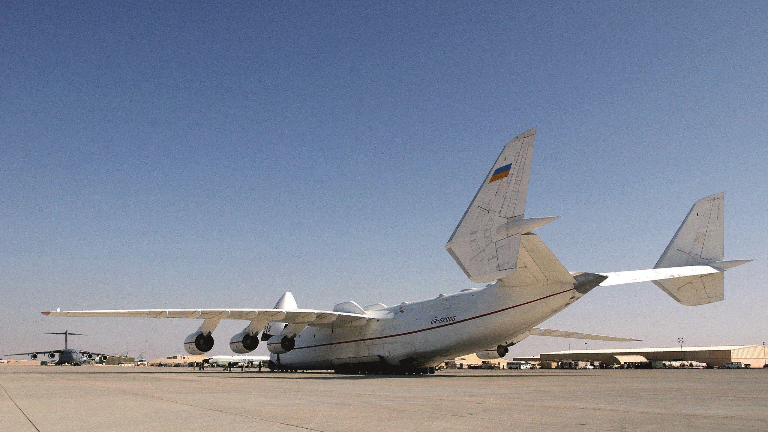 2560x1440 airplane, Airport, An Antonov An 225 Mriya HD Wallpaper / Desktop and Mobile Image & Photo