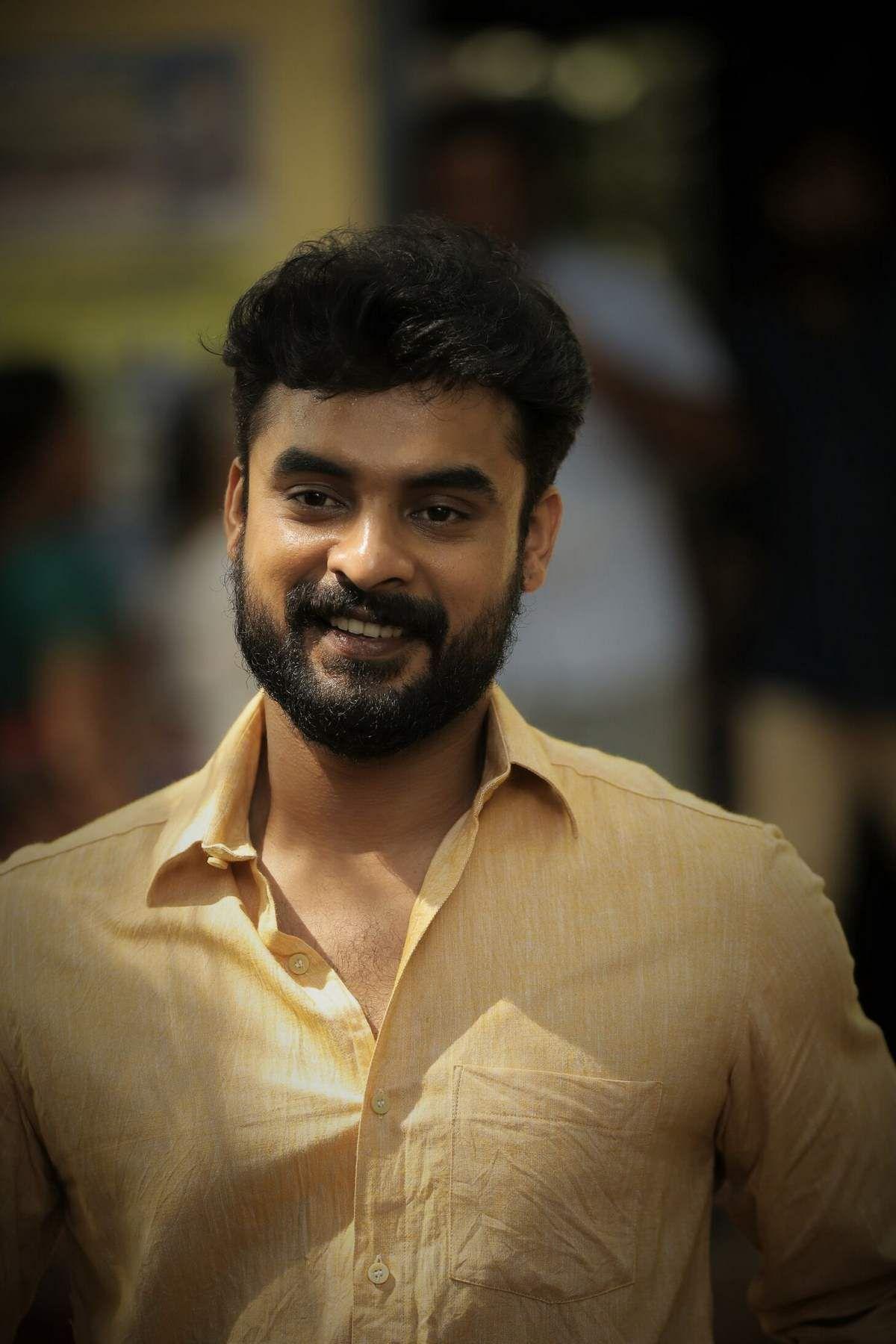 Tovino Thomas Relationships