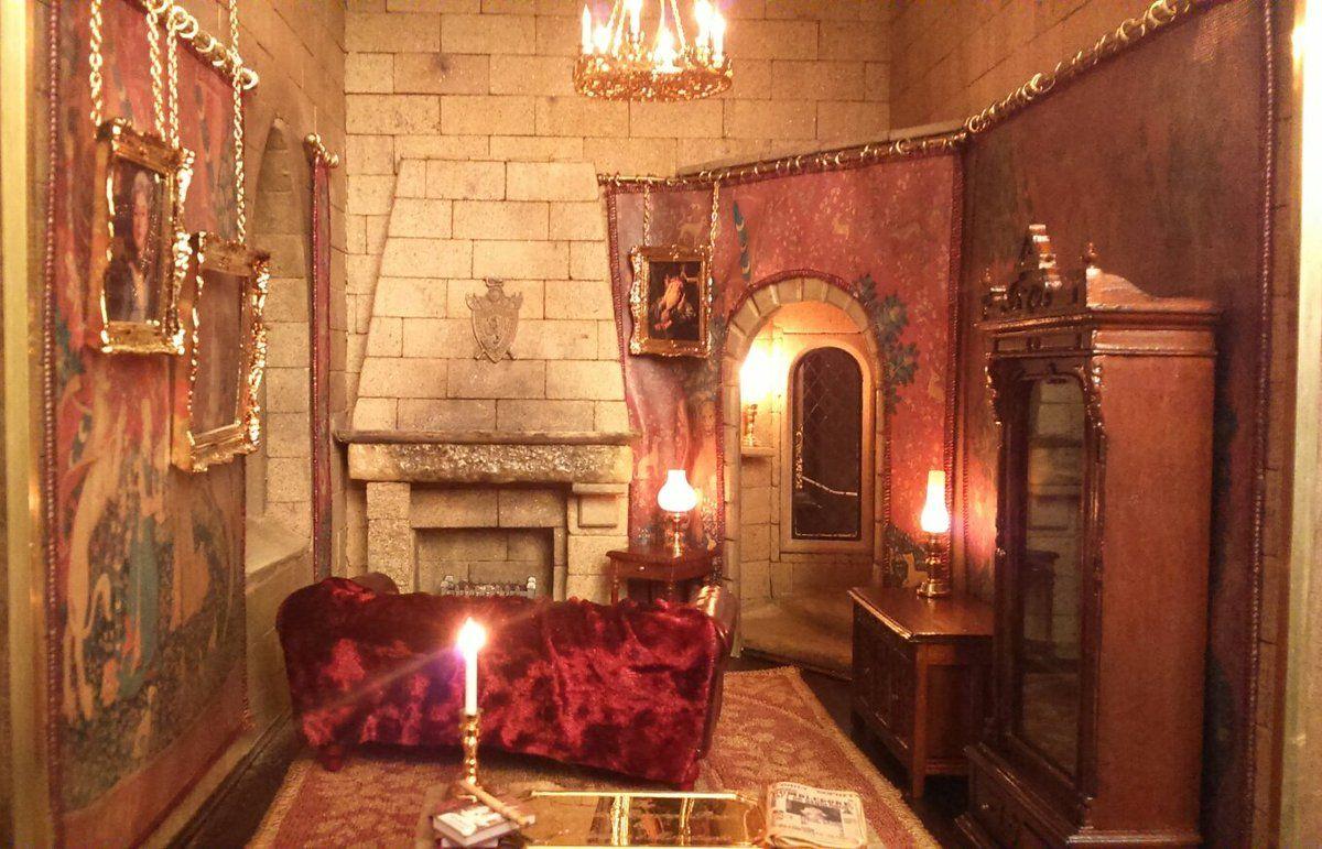 1200x771 valentine's miniatures miniature Harry Potter gryffindor common room is almost complete