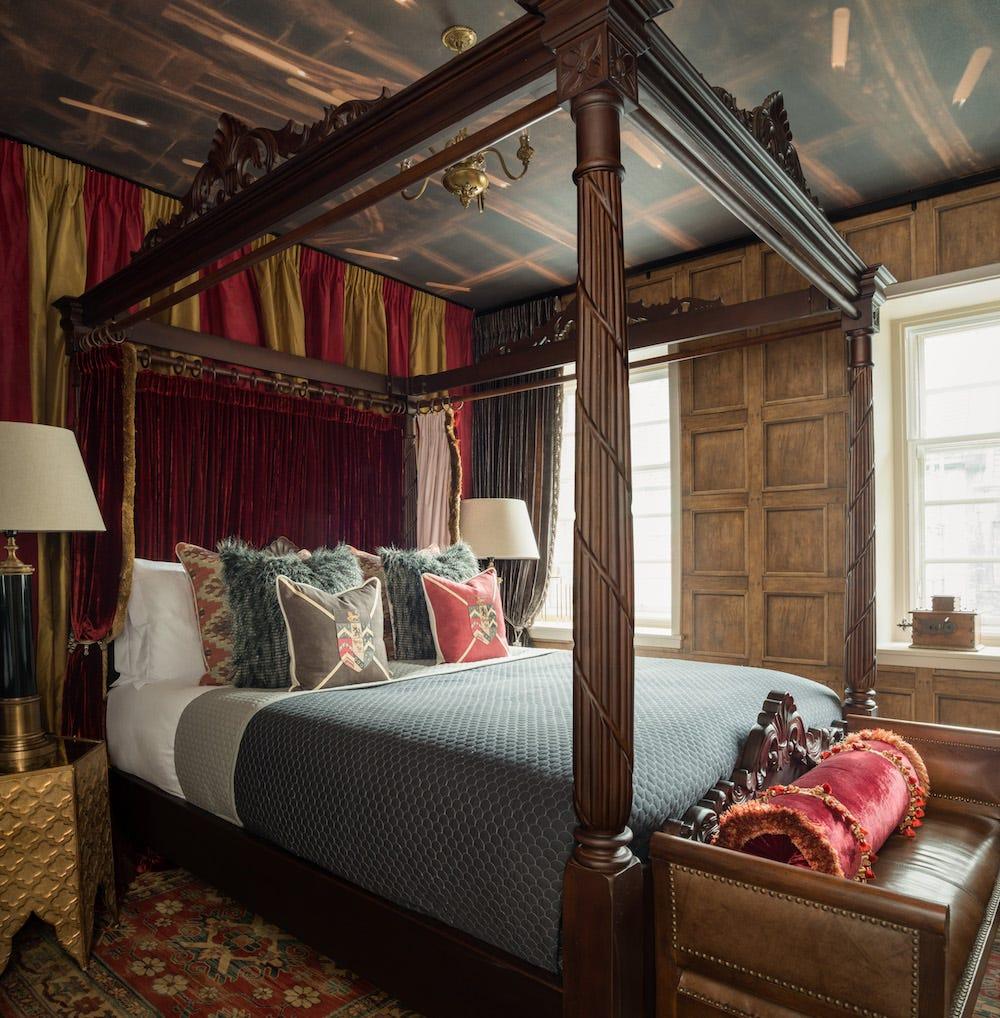 1000x1018 This 'Harry Potter' apartment makes you feel like you're at Hogwarts