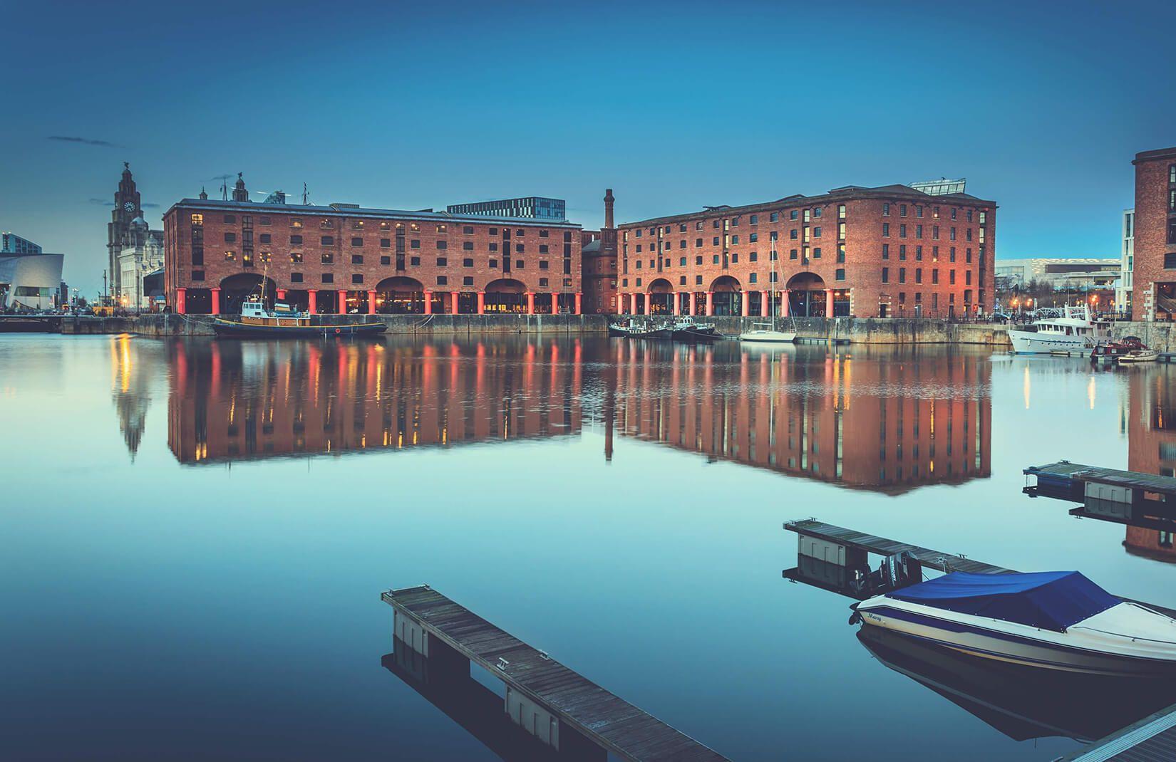 1650x1070 Liverpool Albert Dock Wallpaper Mural