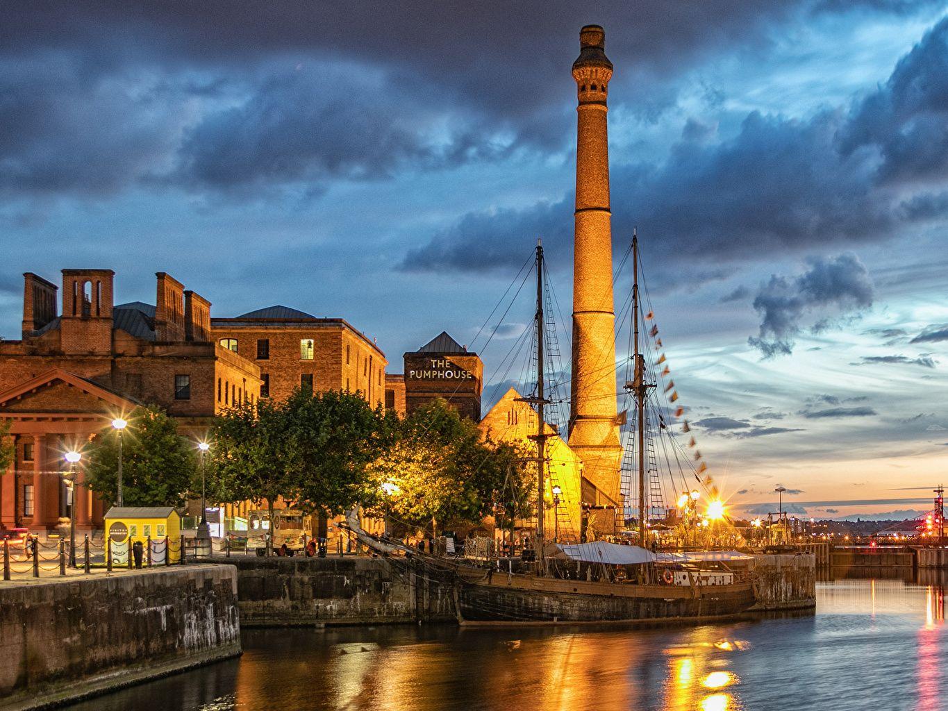 1365x1024 Picture England Liverpool Marinas Evening Street lights Cities