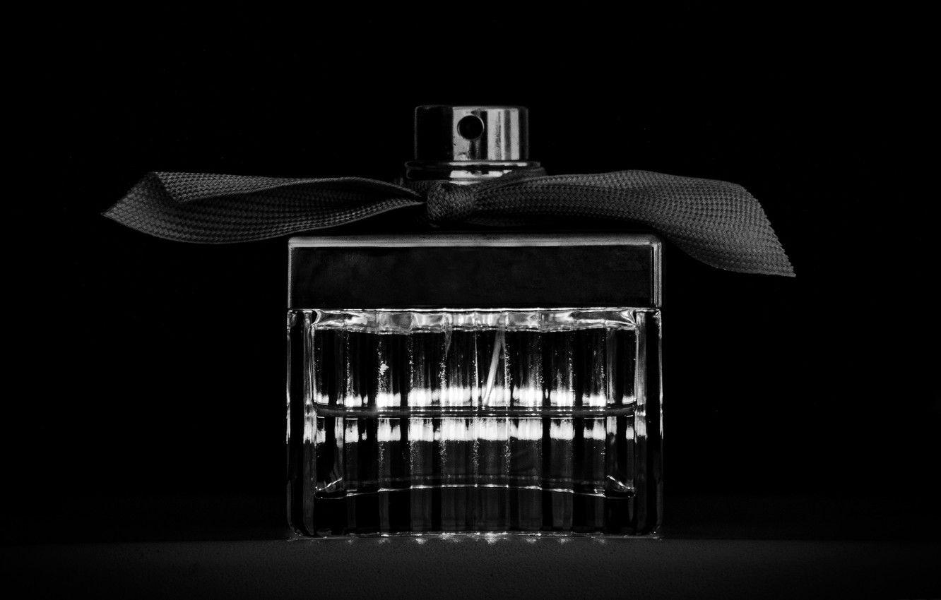 Perfume Bottle Wallpapers - Top Free Perfume Bottle Backgrounds