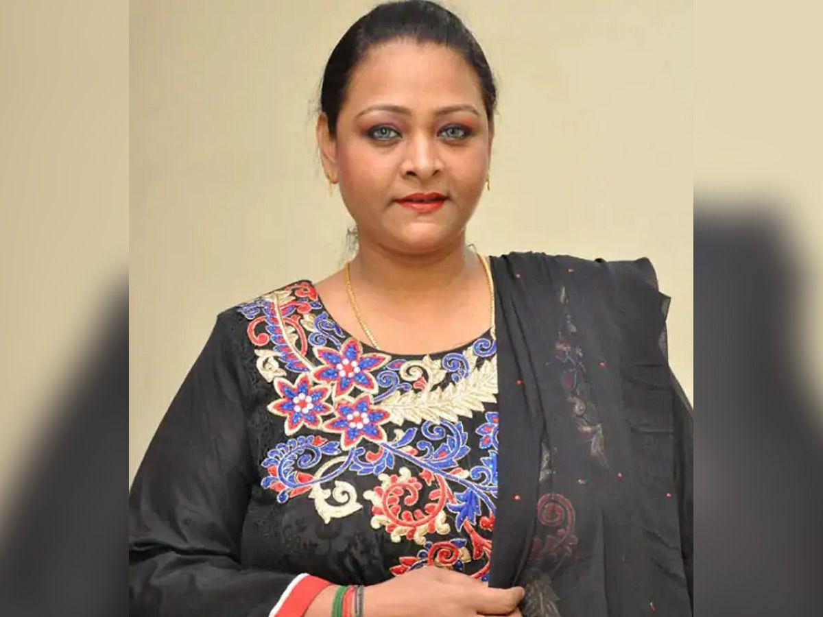 1200x900 Shakeela fires on Censor Board Members