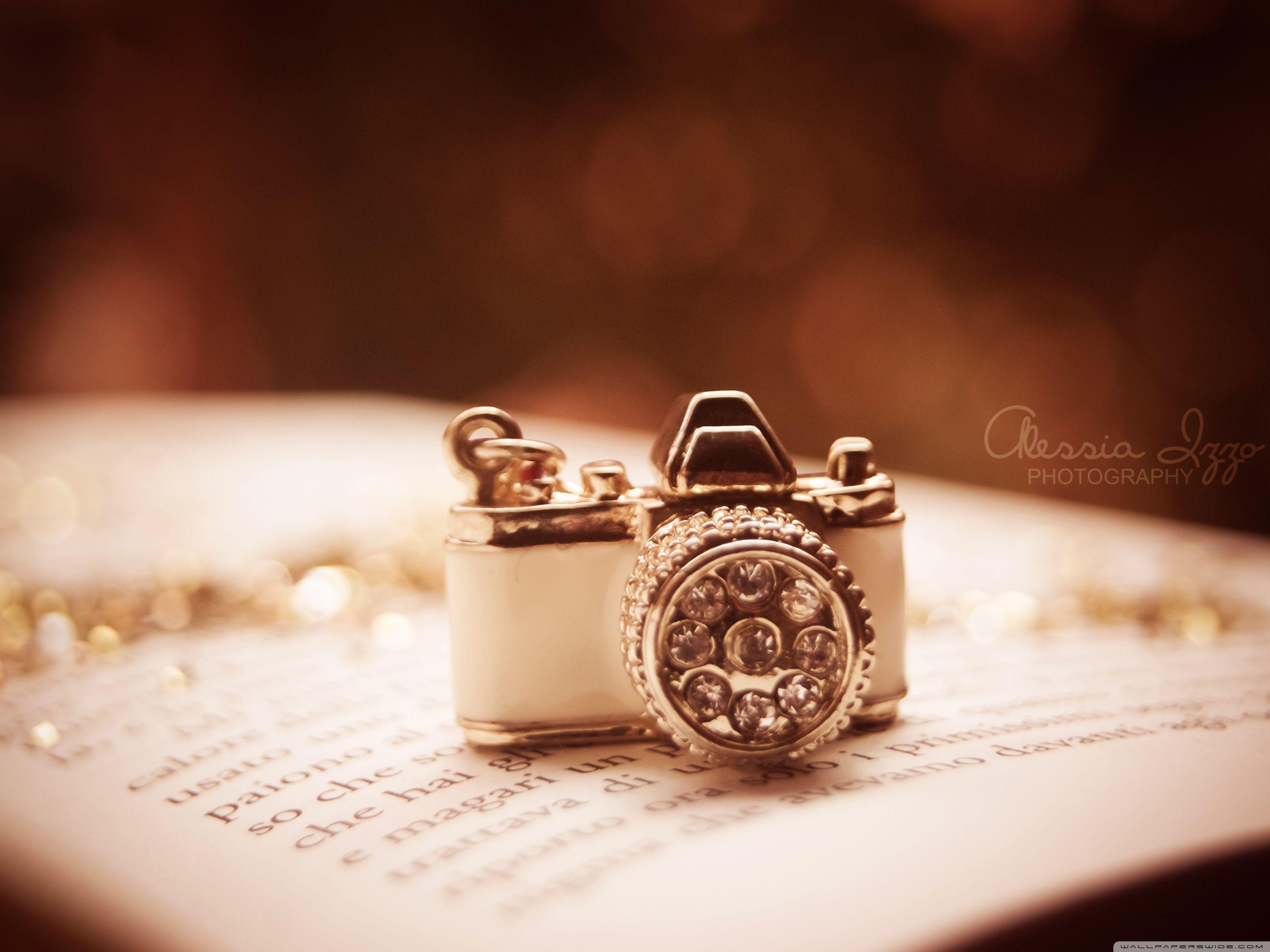 Locket Wallpapers - Top Free Locket Backgrounds - WallpaperAccess