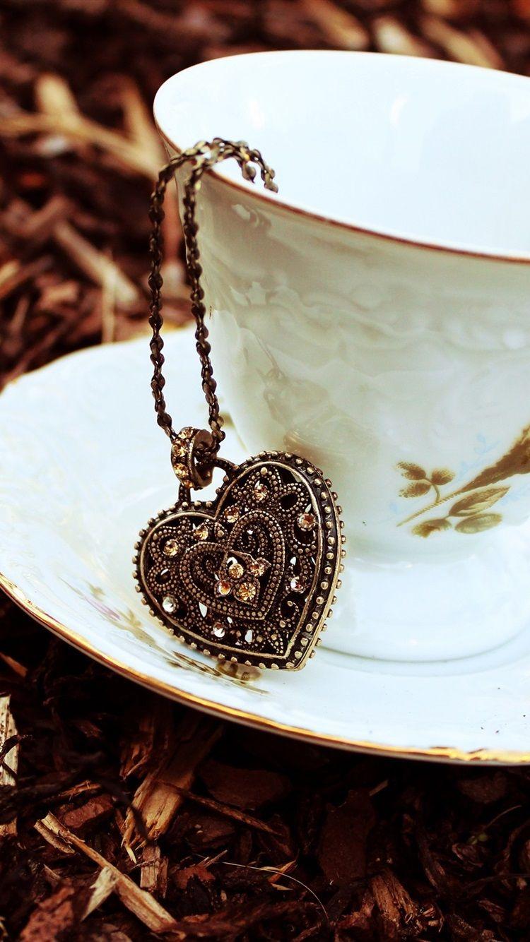 Locket Wallpapers - Top Free Locket Backgrounds - WallpaperAccess