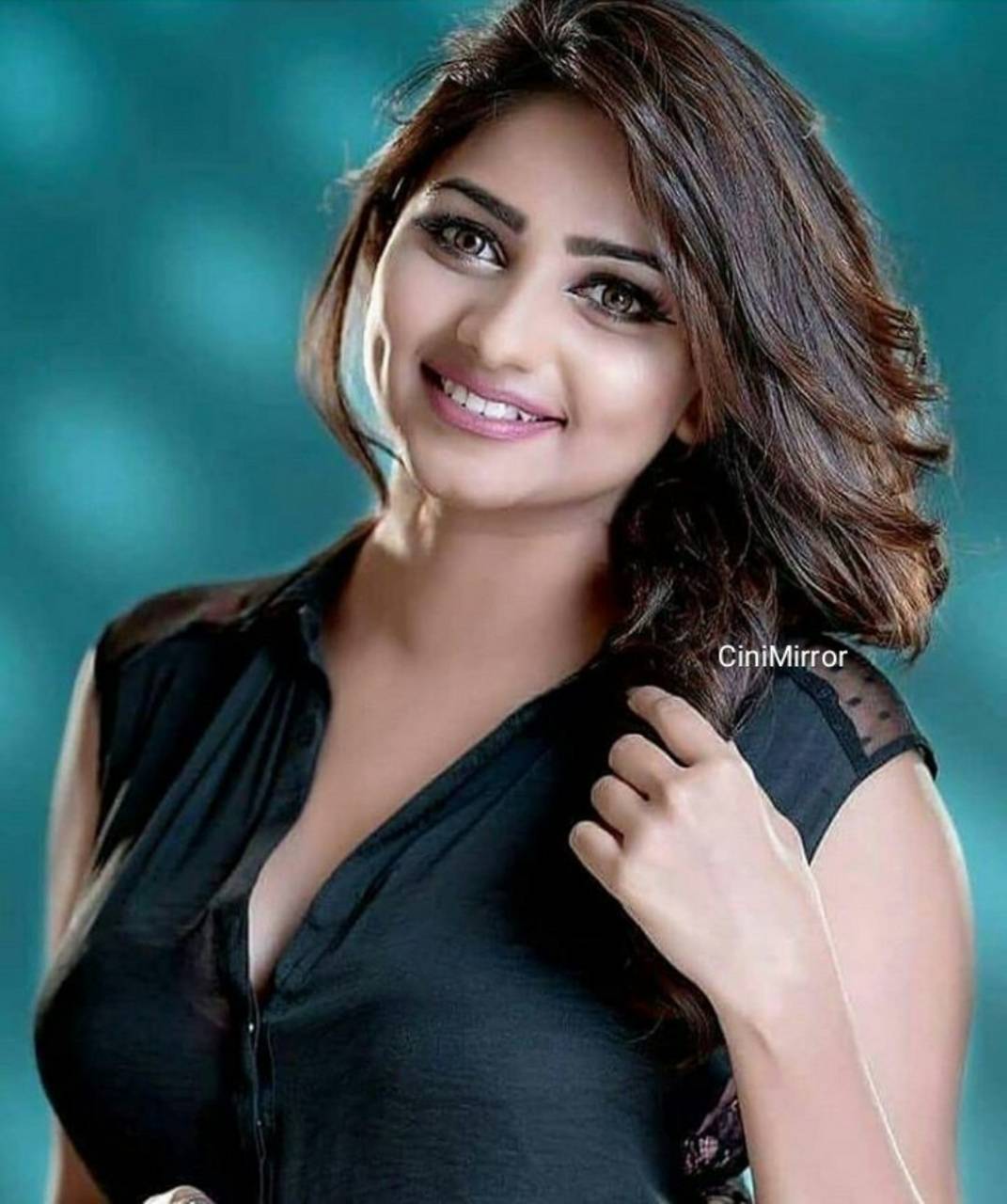 1071x1280 Rachitha Ram wallpaper