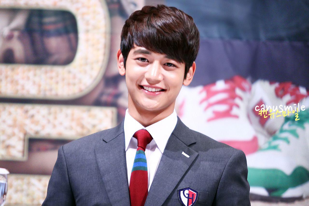 1280x853 Free Download Man Candy Mondays Choi Minho Yellow Slug Reviews [1280x853] For Your Desktop, Mobile & Tablet. Explore Choi Min Ho Wallpaper. Choi Min Ho Wallpaper, Alex Choi Wallpaper, Min Pin