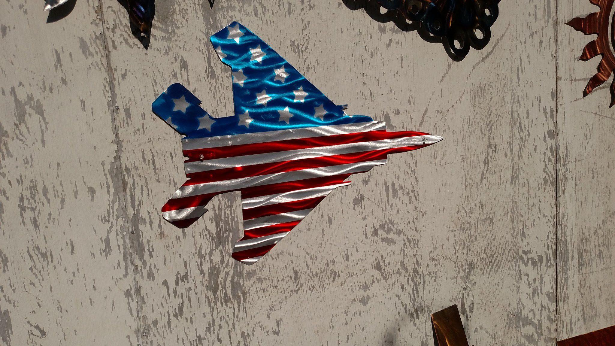 2048x1152 Outdoor metal art