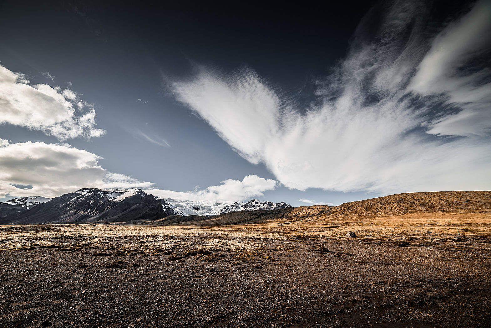 1570x1047 Iceland Scenery Wallpaper Free