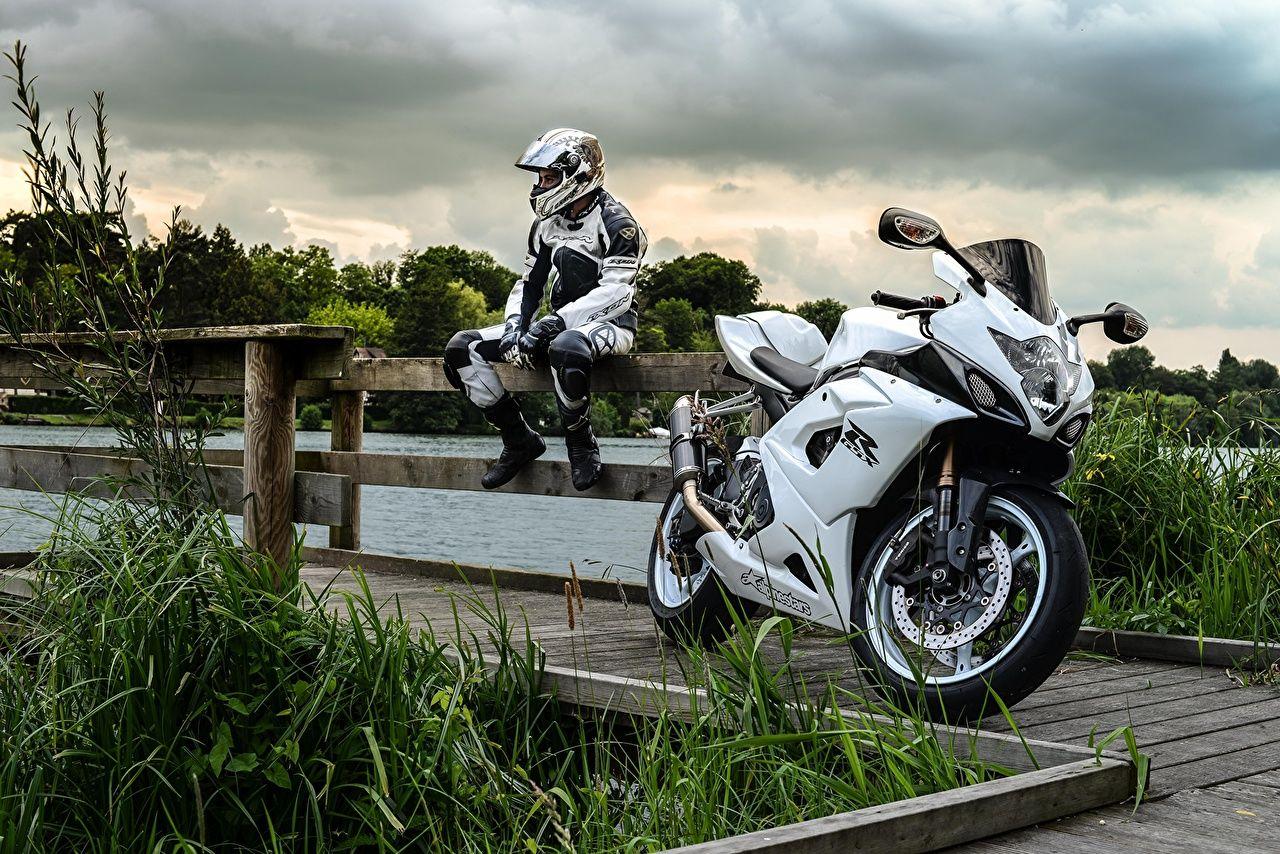 1280x854 Wallpaper Suzuki Sportbike Gsx R Motorcycles Motorcyclist
