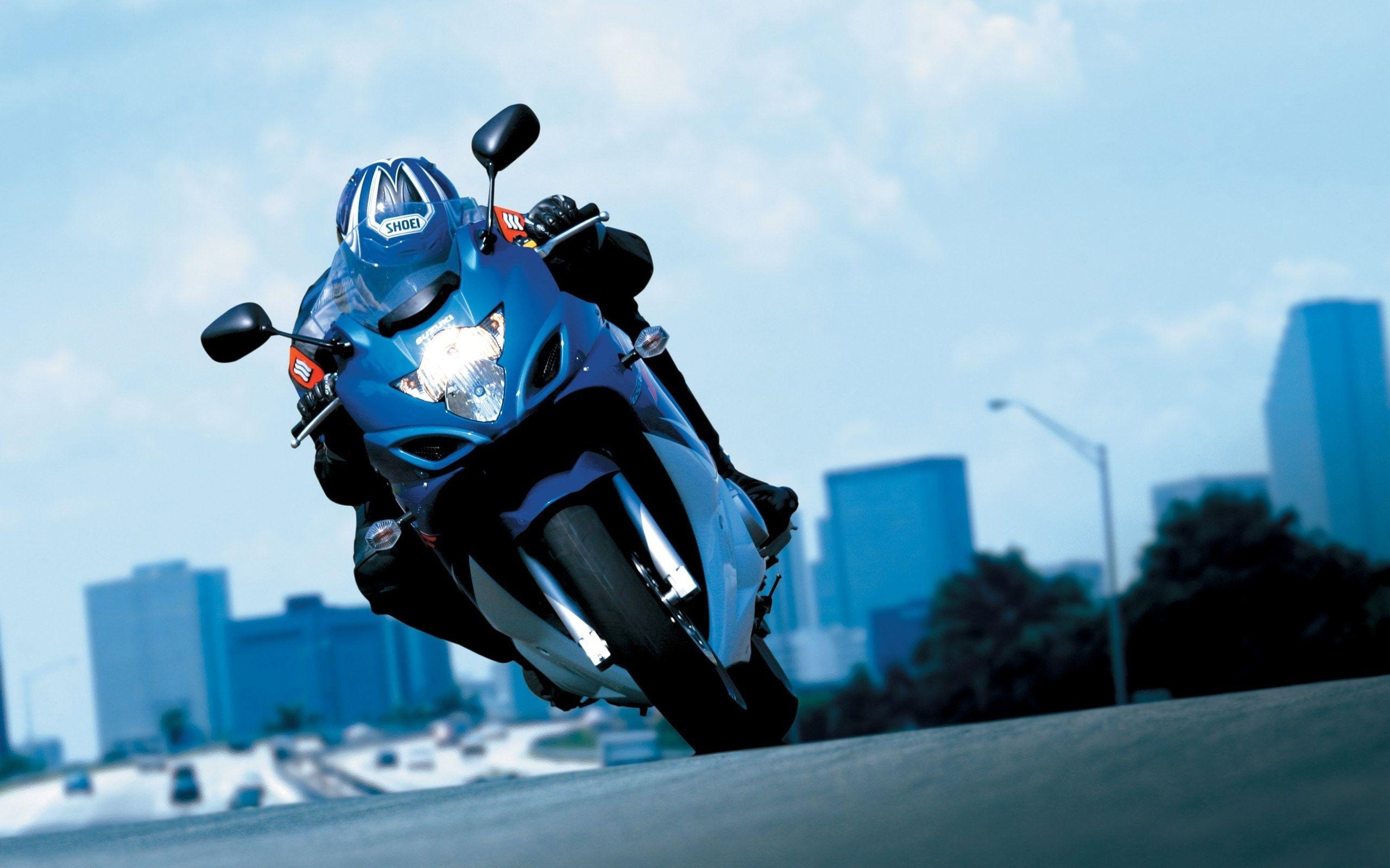 2560x1600 HD wallpaper of suzuki gsx 650f action, desktop wallpaper of moto wallpaper 2560× motorcycles