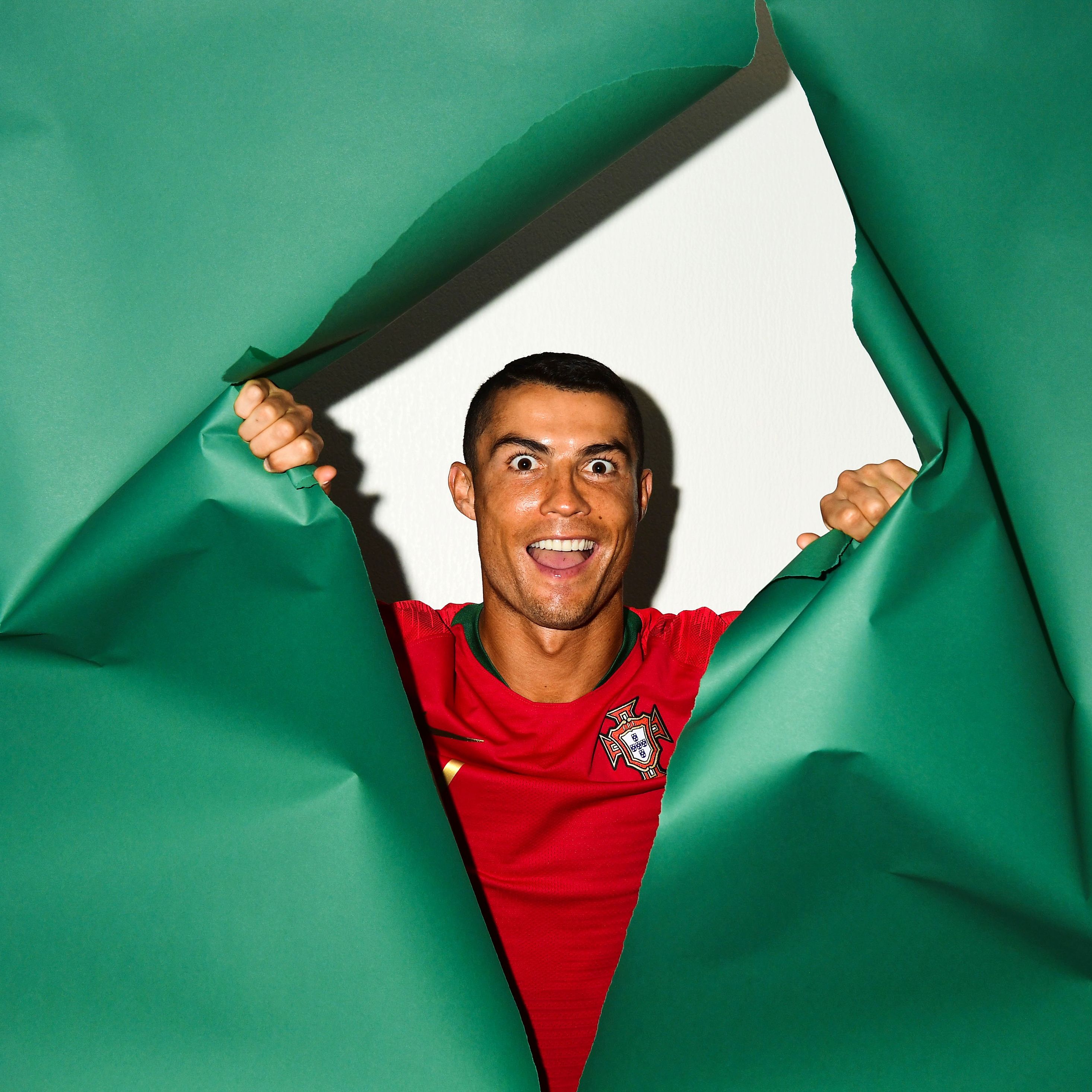 2932x2932 Ronaldo Cristiano Ronaldo Wallpaper Cristiano Ronaldo Wallpaper Posters Redbubble