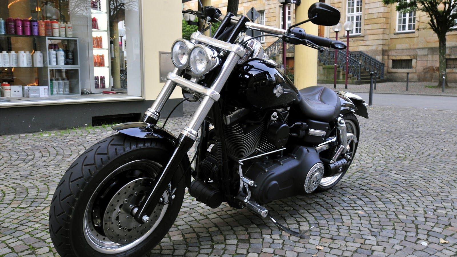 1600x900 Harley Davidson Fat Bob Wallpaper