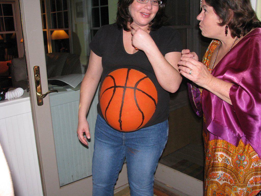 1024x768 Funny Pregnancy Costumes 18 HD Wallpaper