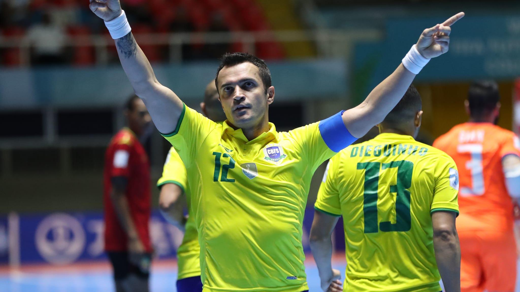 2048x1152 FIFA Futsal World Cup 2016 places booked, Falcao honoured