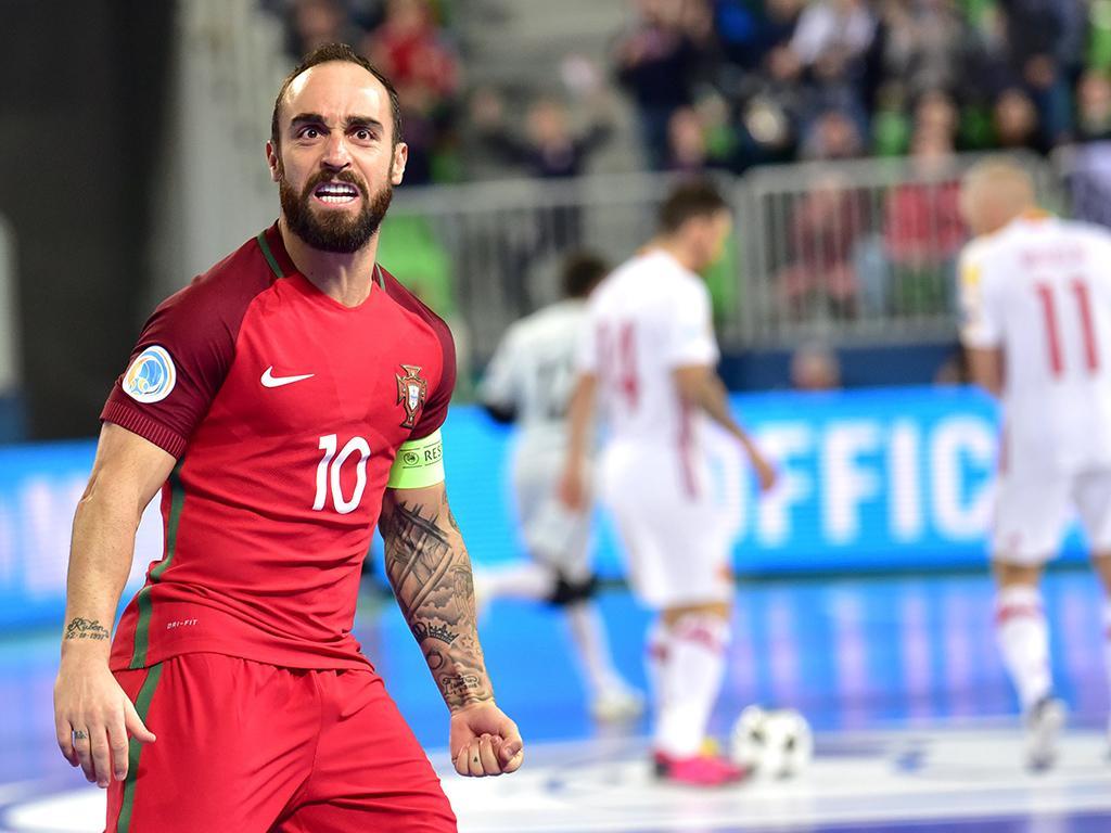 1024x768 Futsal: «Ricardinho é o craque de momento», diz Falcão