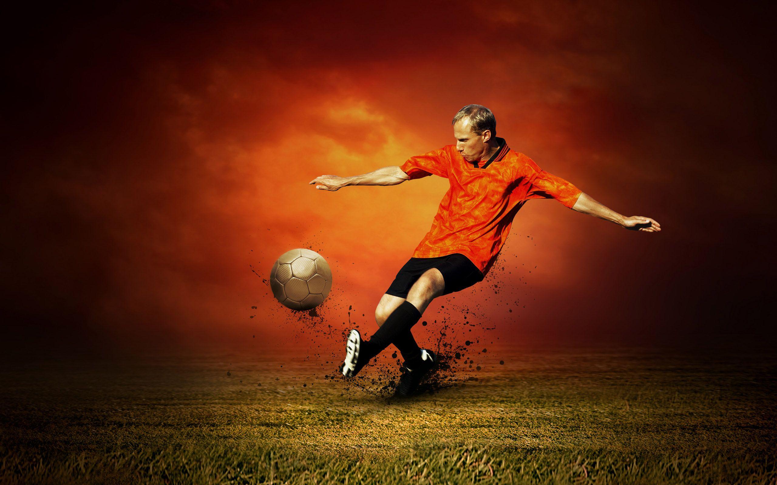 2560x1600 Footballer HD Wallpaper