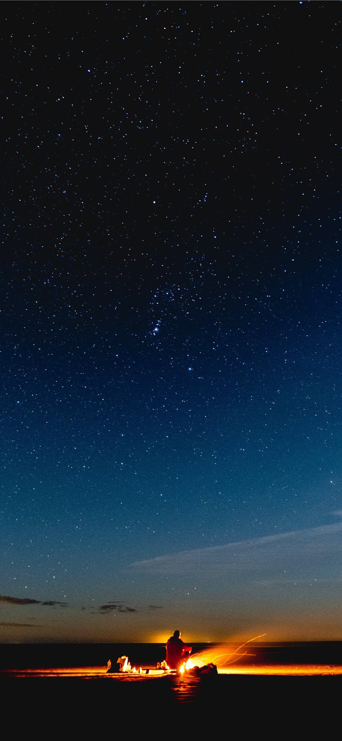 828x1792 Campfire on the Beach iPhone 11 Wallpaper Free Download
