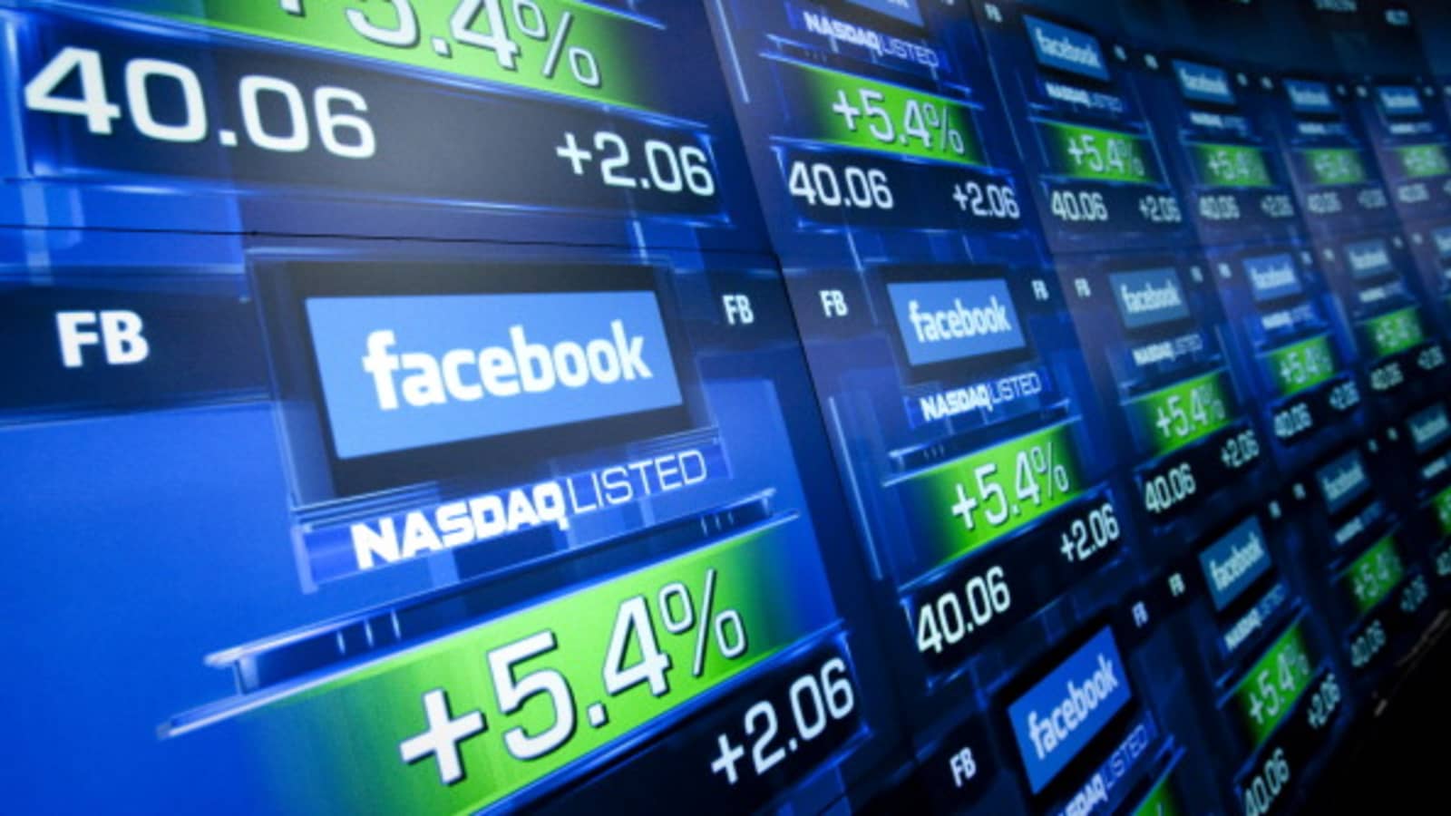 1600x900 Hedge funds load back up on Facebook—these are their favorite stocks