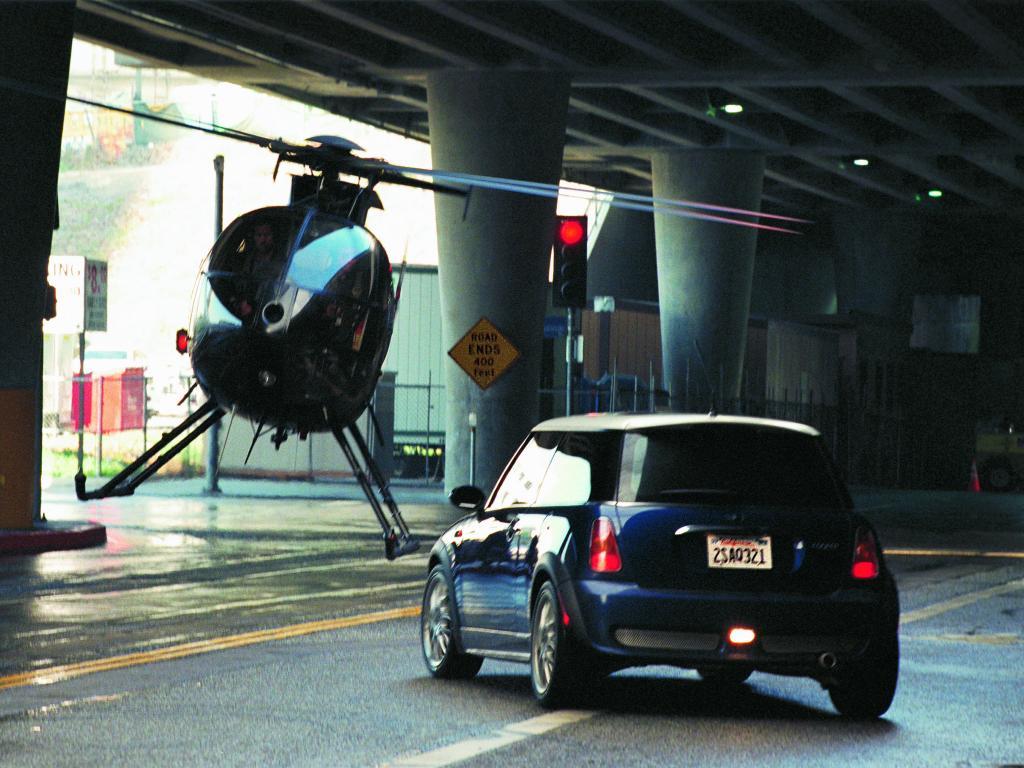 1024x768 The Ace Black Movie Blog: Movie Review: The Italian Job (2003)