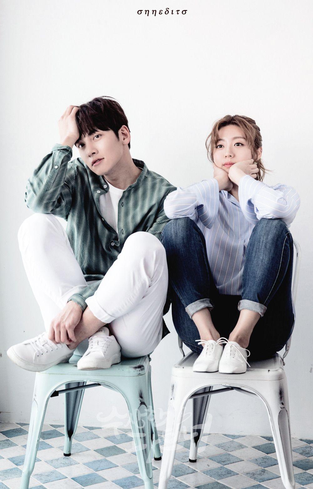 1000x1560 Suspicious Partner Wallpaper