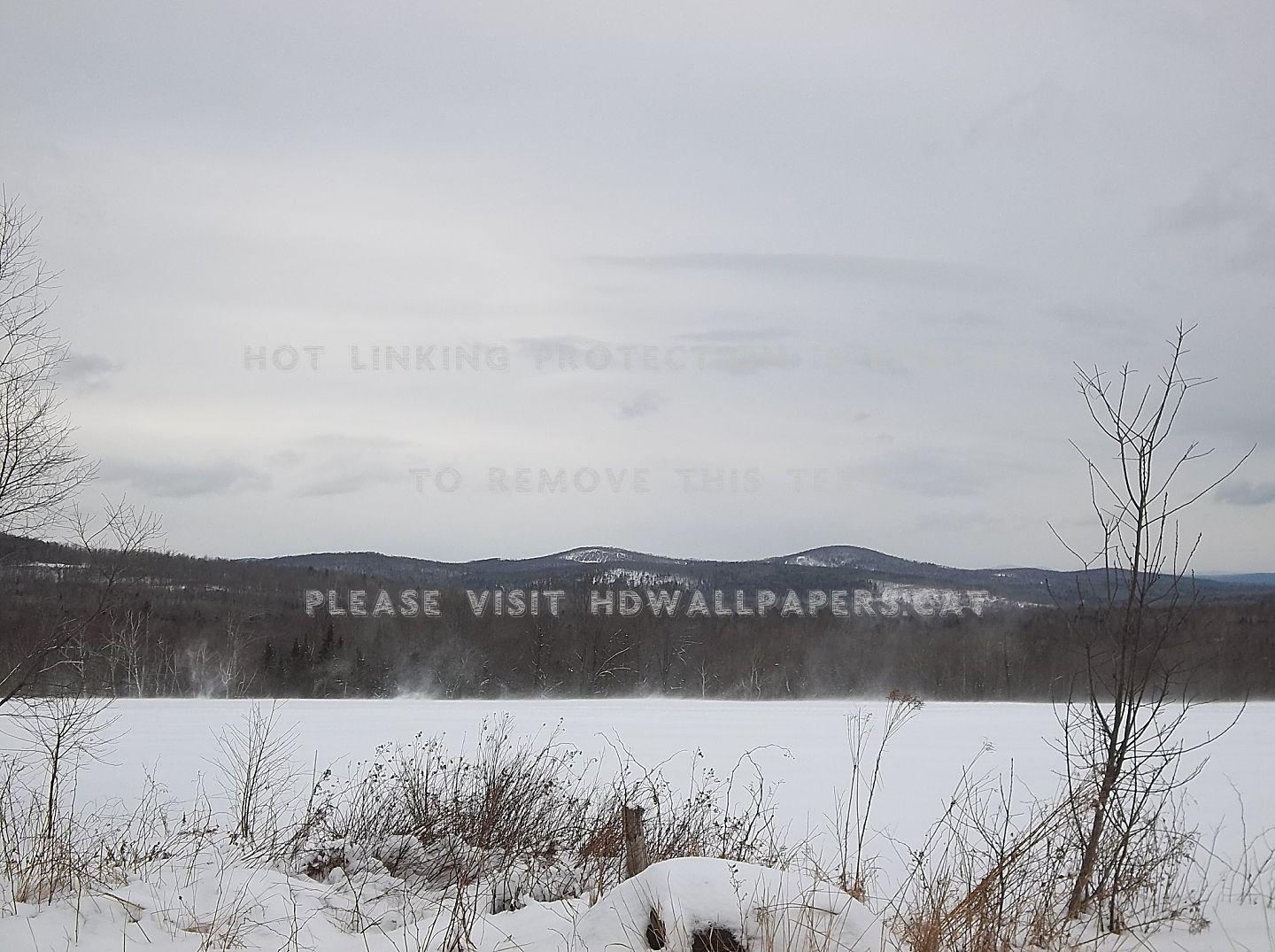 1440x1075 winter industry maine 6 field mountains snow